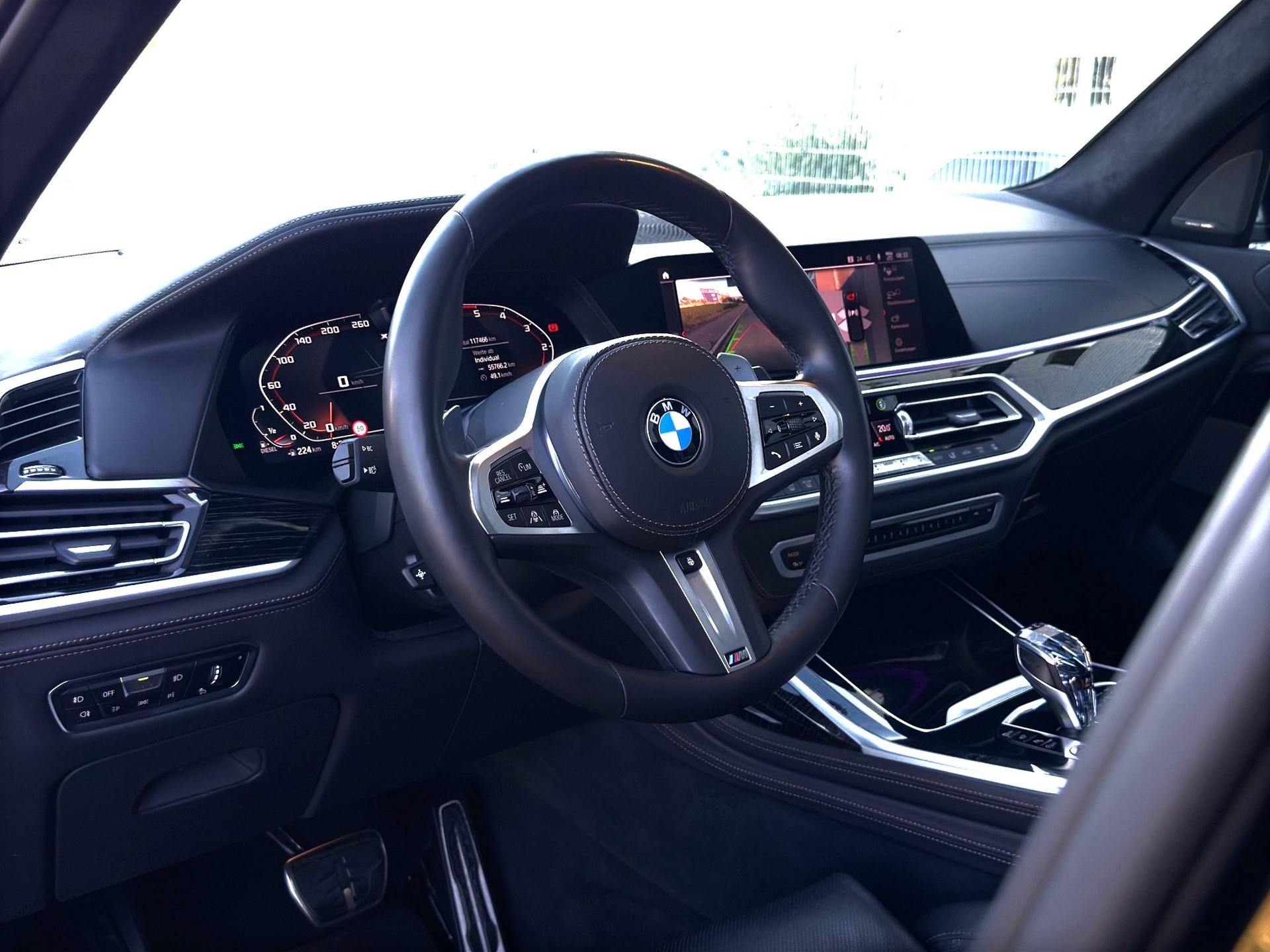 BMW X7 xDrive M50d Steptronic * Traumausstattung * 7 Plätzer * AHK *-image-14