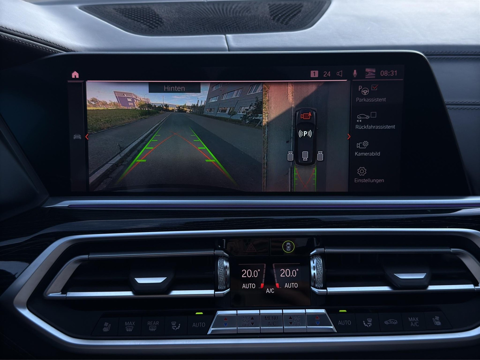 BMW X7 xDrive M50d Steptronic * Traumausstattung * 7 Plätzer * AHK *-image-24