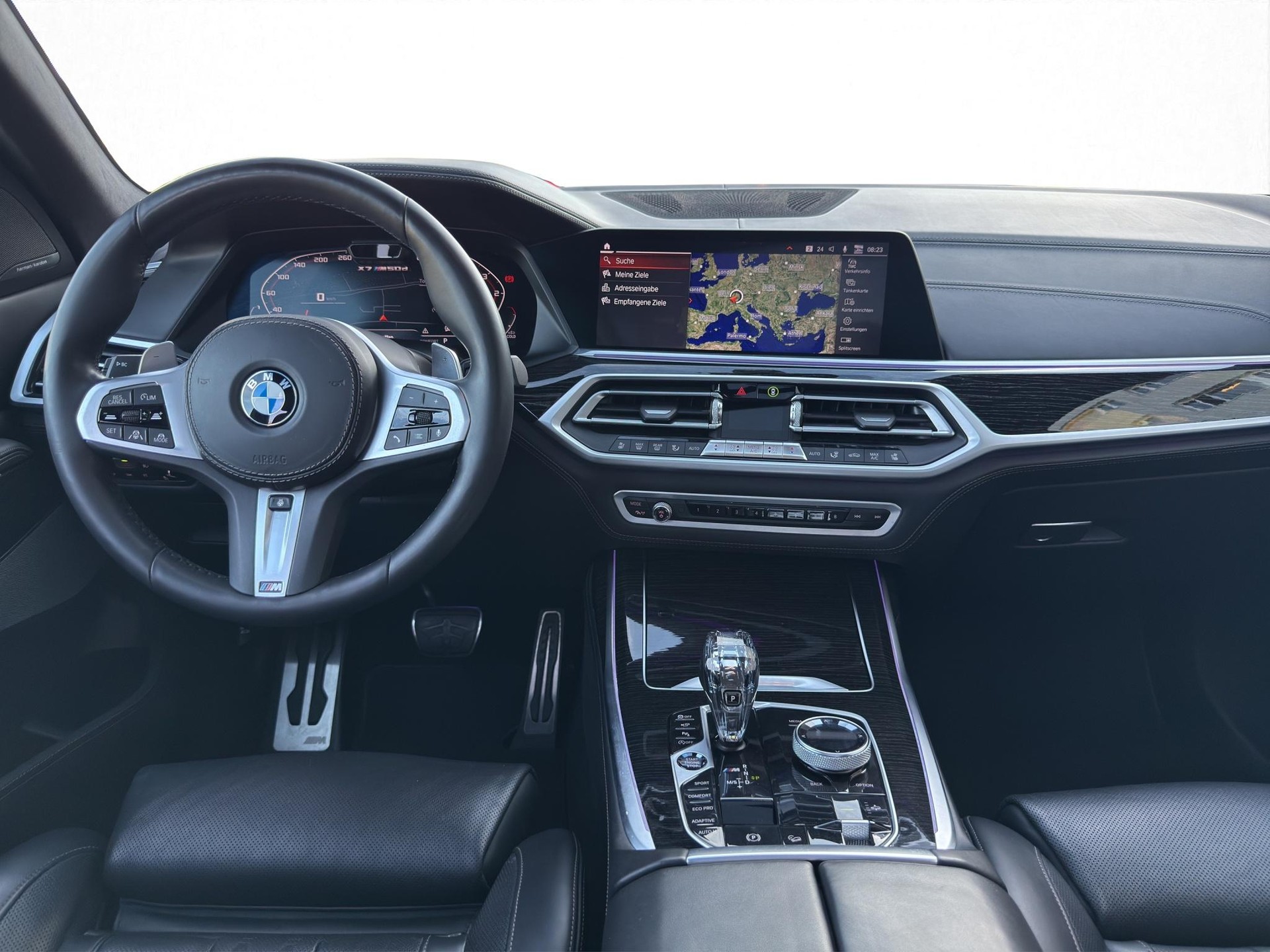 BMW X7 xDrive M50d Steptronic * Traumausstattung * 7 Plätzer * AHK *-image-17
