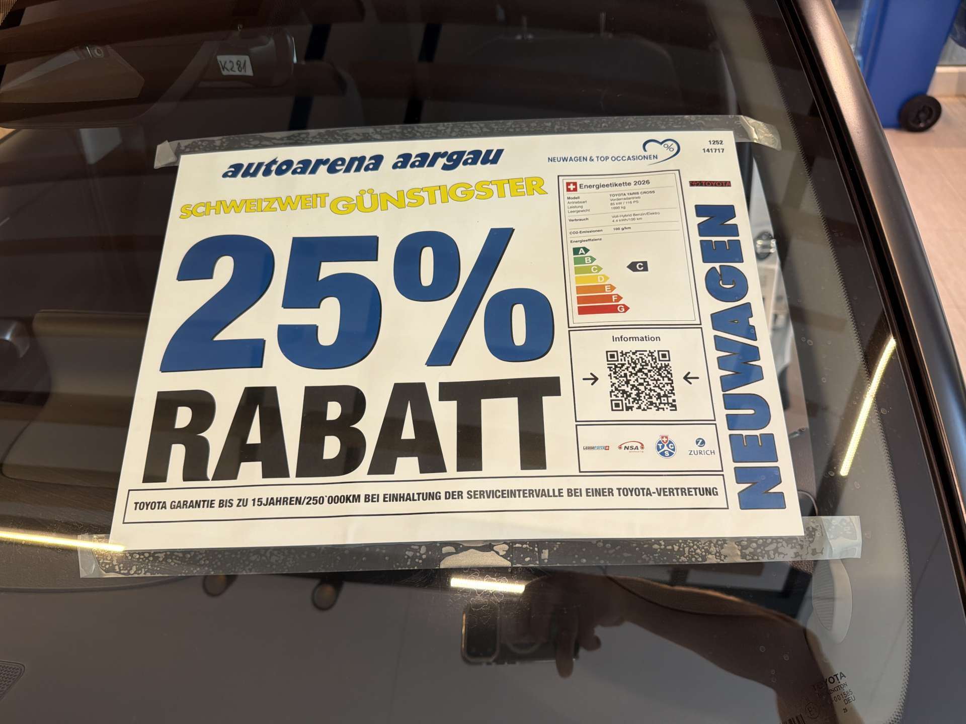 TOYOTA Yaris Cross 1.5 Comfort e-CVT Automat-image-3