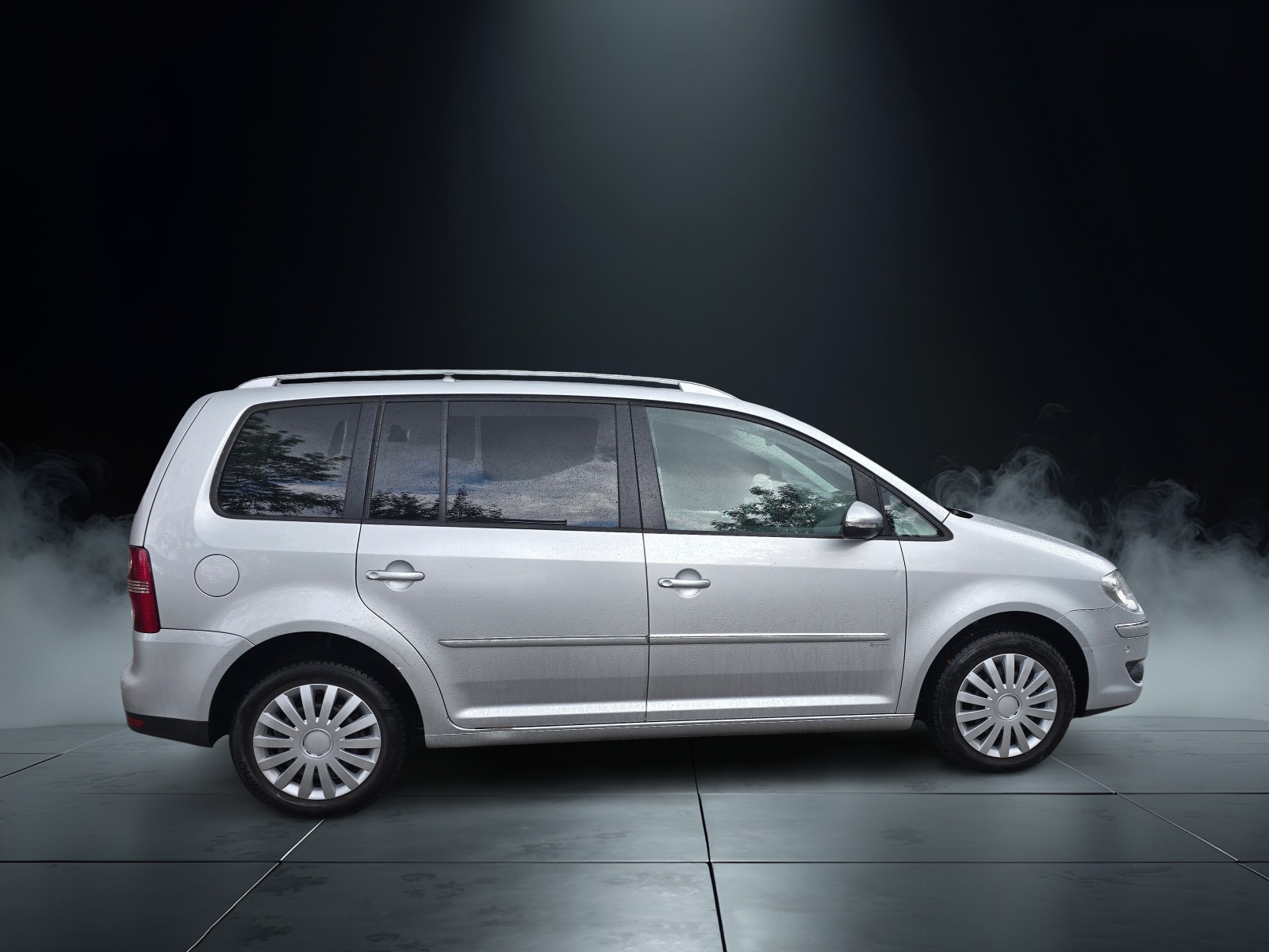 VW Touran 1.4 TSI Trendline DSG-image-5