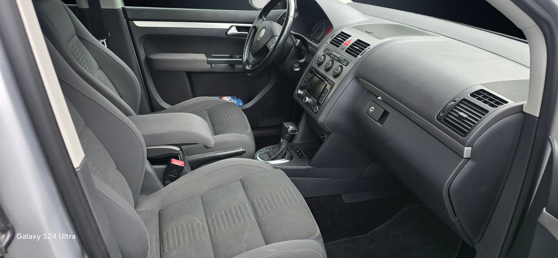 VW Touran 1.4 TSI Trendline DSG-image-10