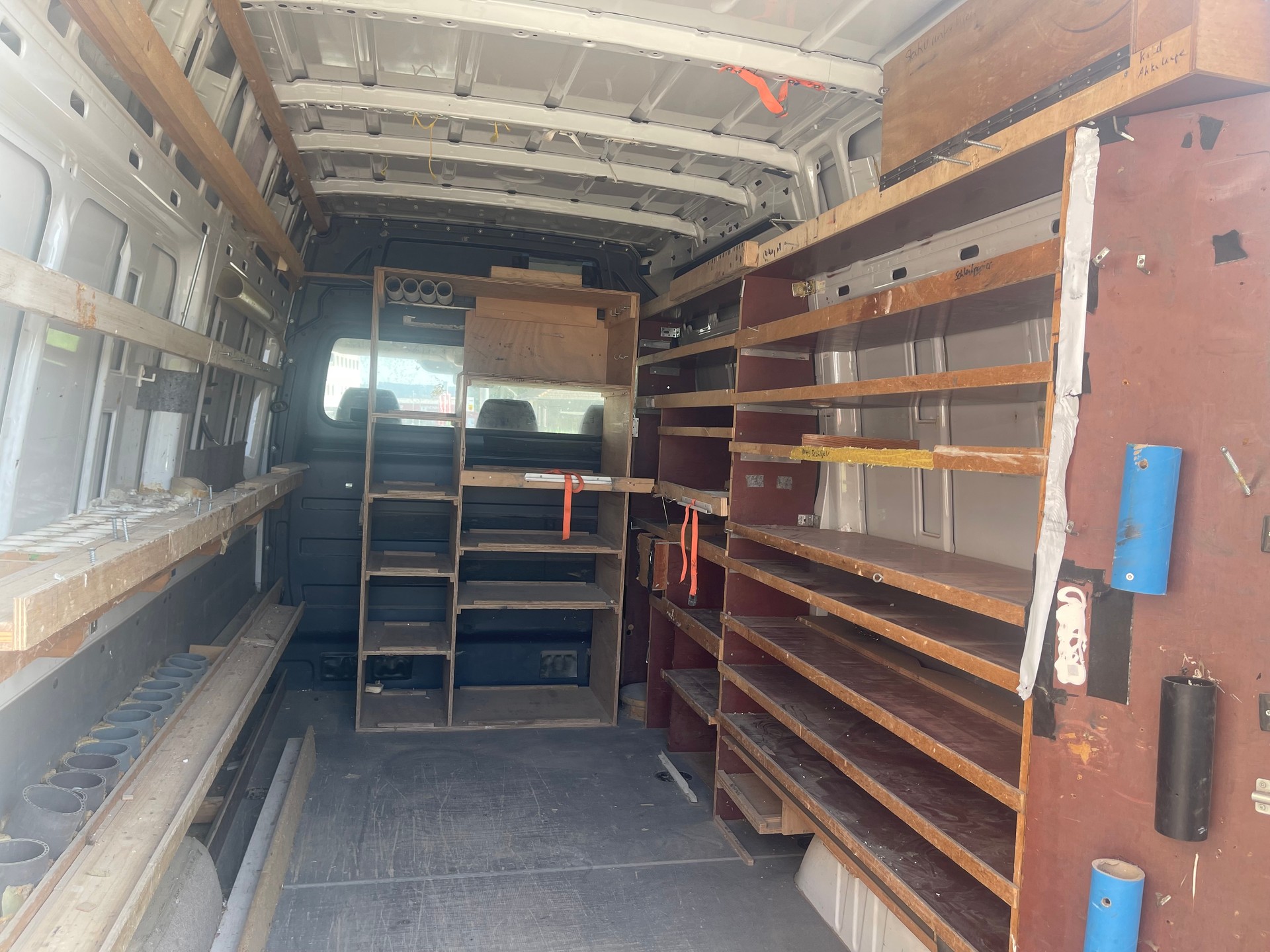 VW Crafter 35 2.0 TDI CR-image-7