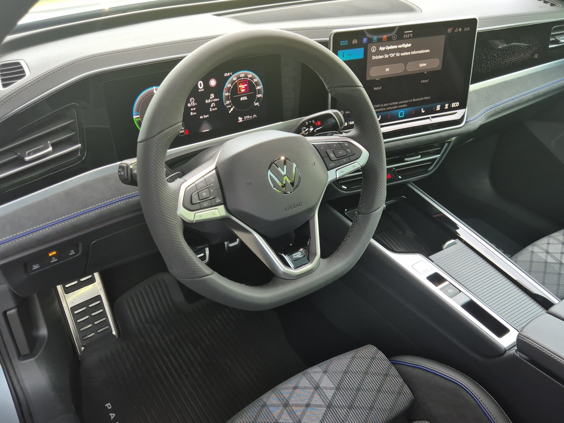 VW Passat Variant 1.5 TSI evo2 Plug-In- Hybrid R-Line DSG-image-10