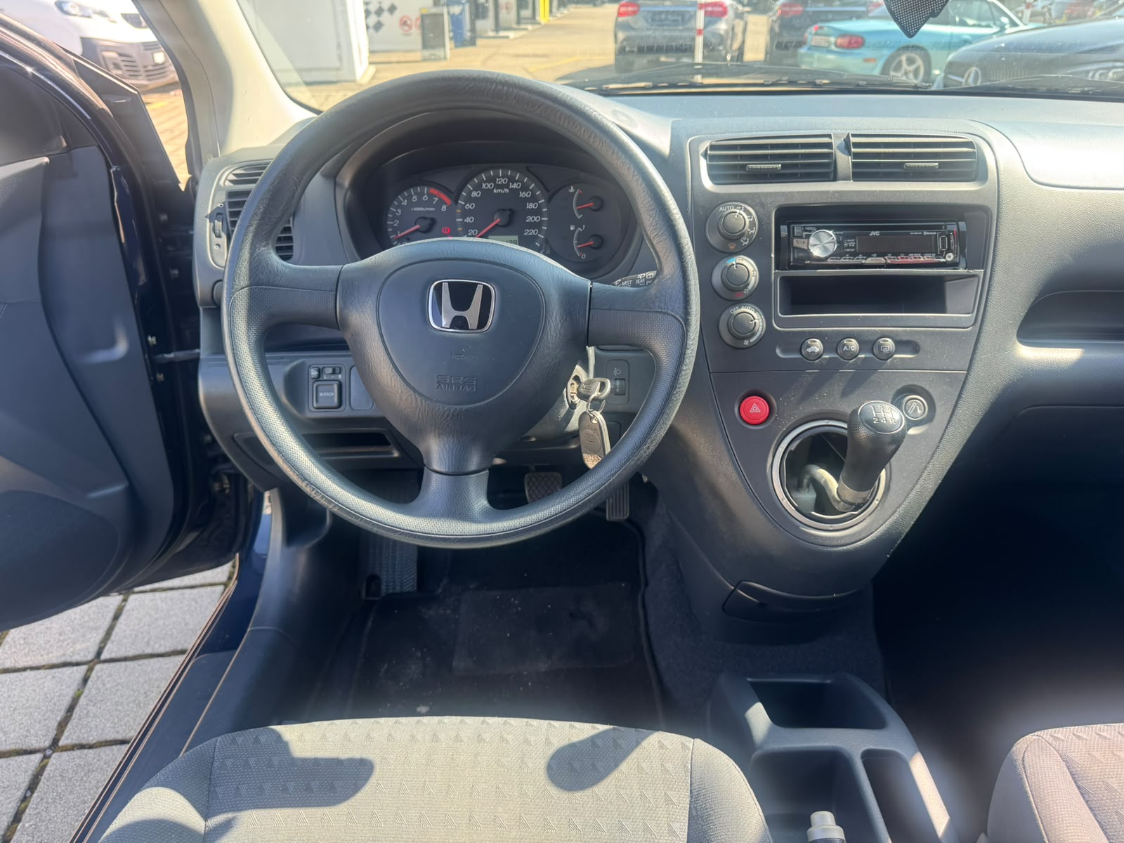 HONDA Civic 1.6i-image-10