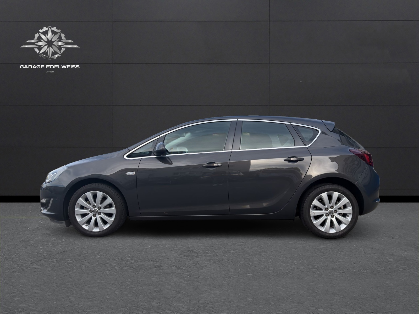 OPEL Astra 1.4i 16V Turbo Cosmo-showroom-element-1