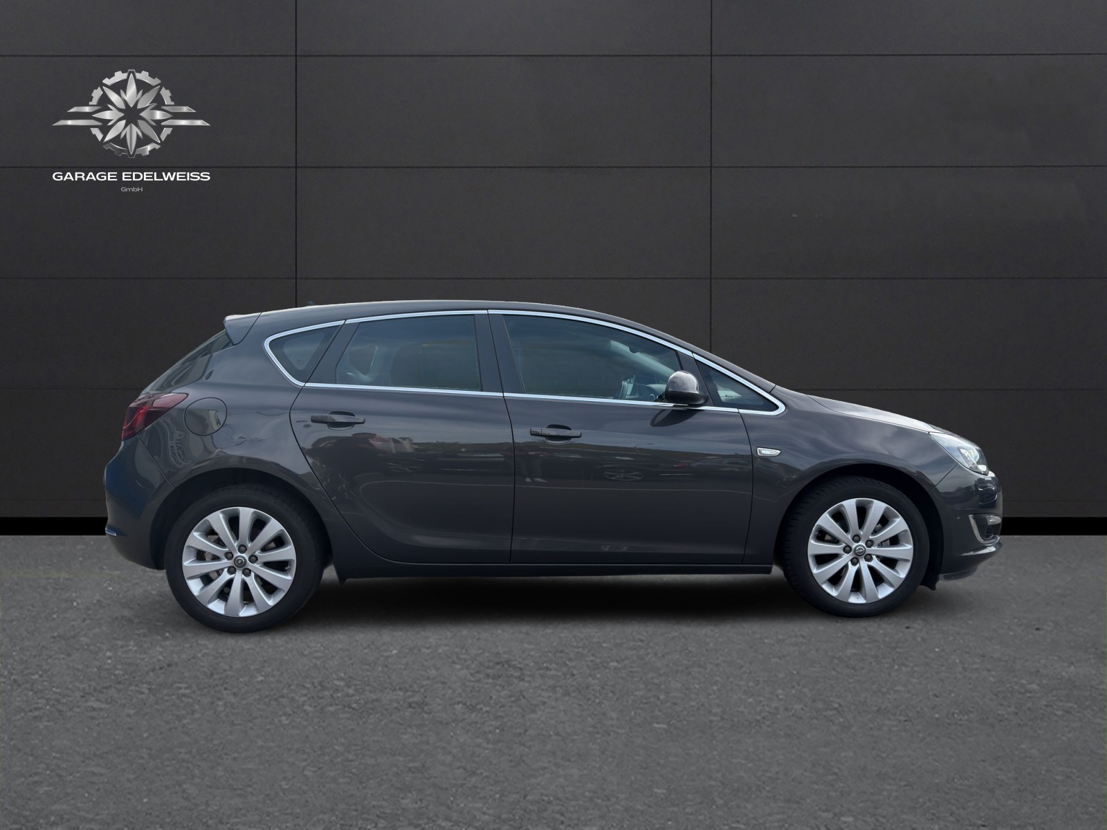 OPEL Astra 1.4i 16V Turbo Cosmo-image-5