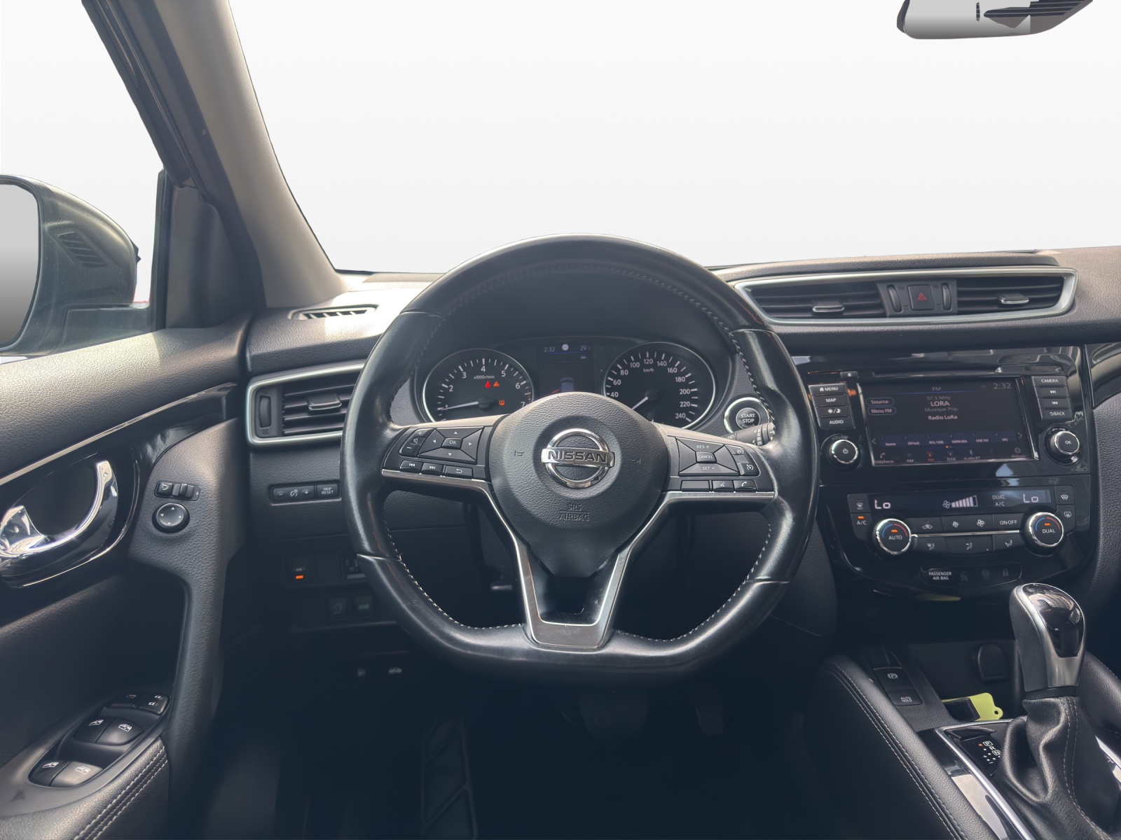 NISSAN Qashqai 1.3 DIG-T acenta DCT-image-10