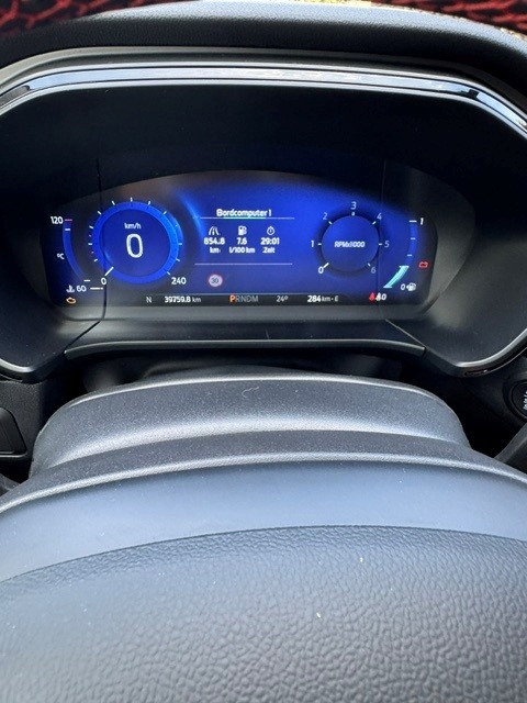 FORD 2.0 EcoBlue ST-Line X 4x4-image-4