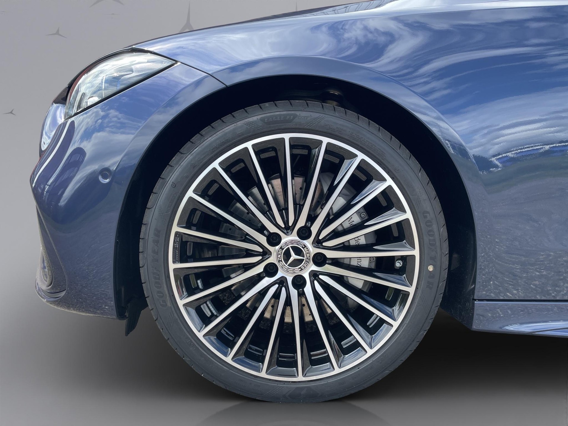 MERCEDES-BENZ C 220 d Swiss Star Avantgarde 4matic-image-21