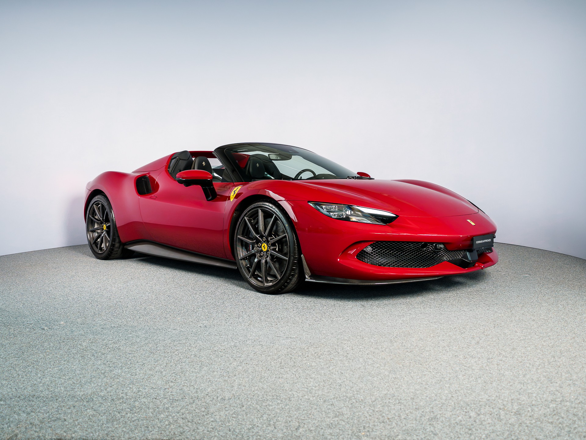 FERRARI 296 GTS in Rosso Barchetta-showroom-element-1