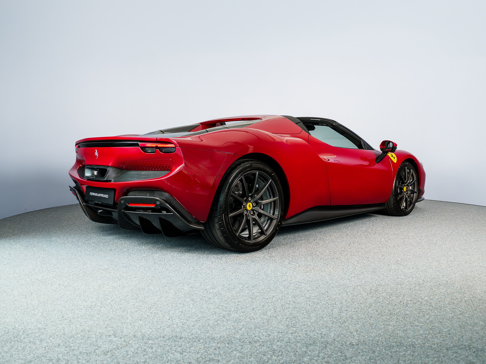 FERRARI 296 GTS in Rosso Barchetta-image-5