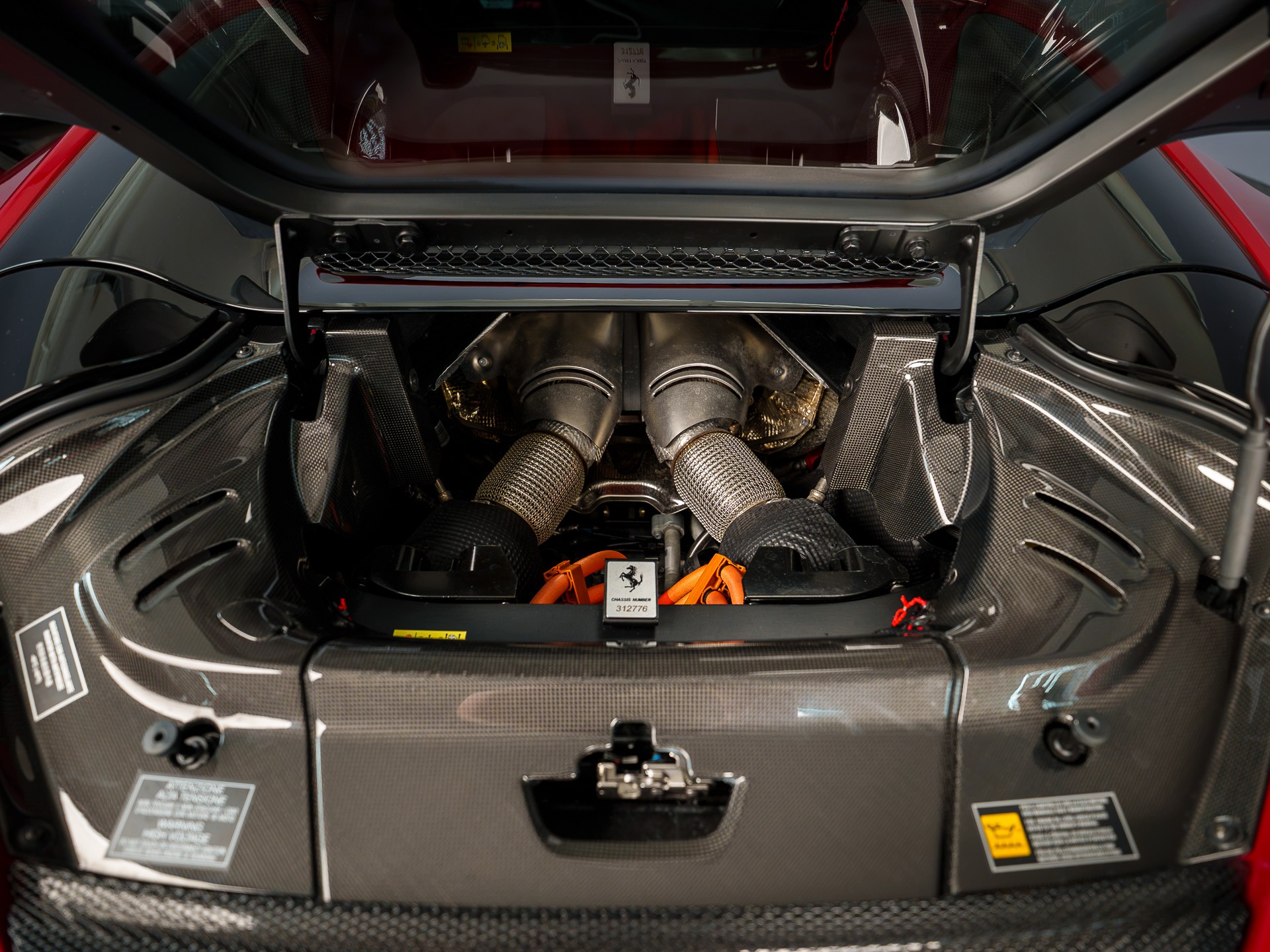 FERRARI 296 GTS in Rosso Barchetta-image-13