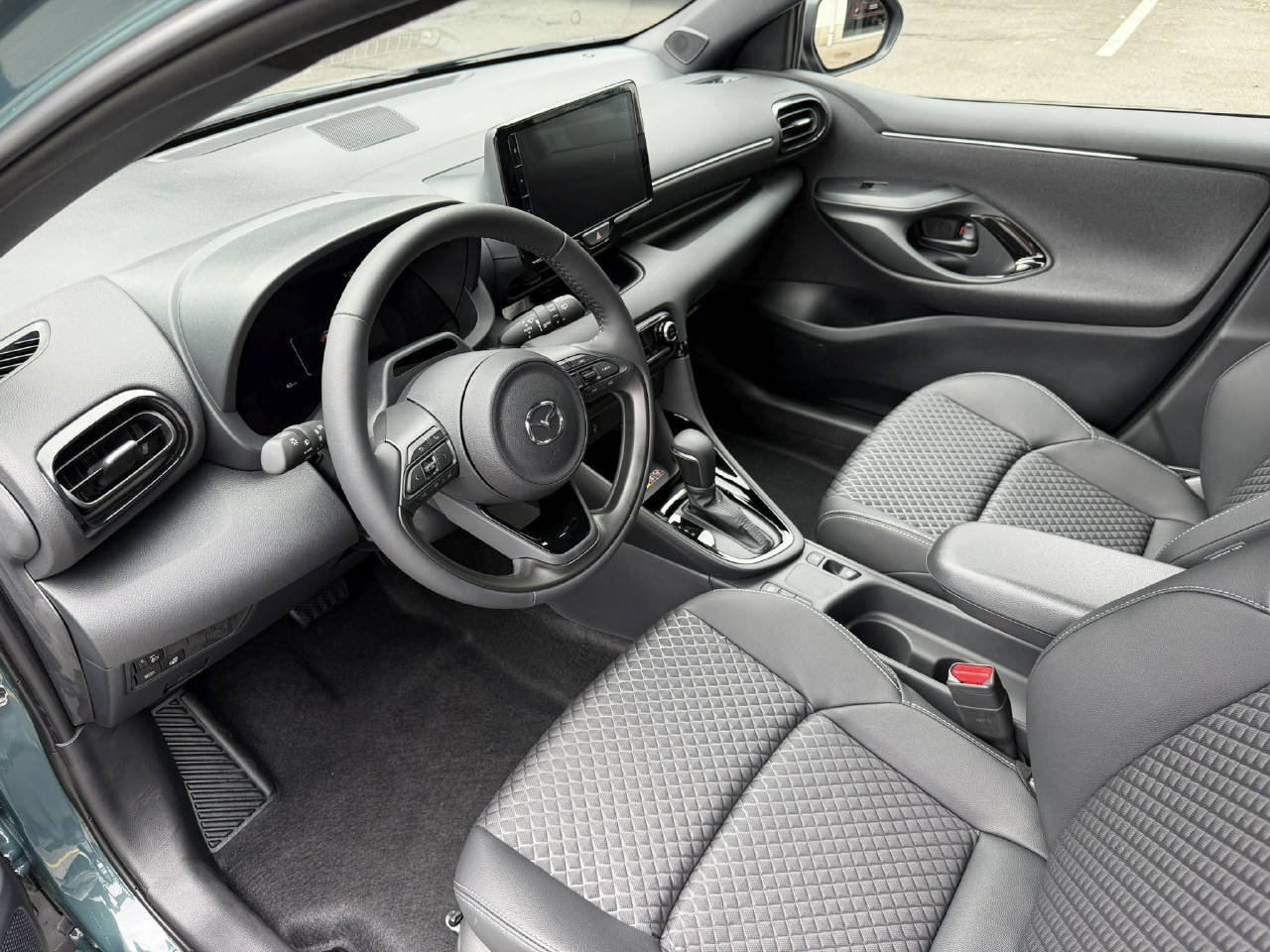 MAZDA 2 1.5 Hybrid Homura-image-8