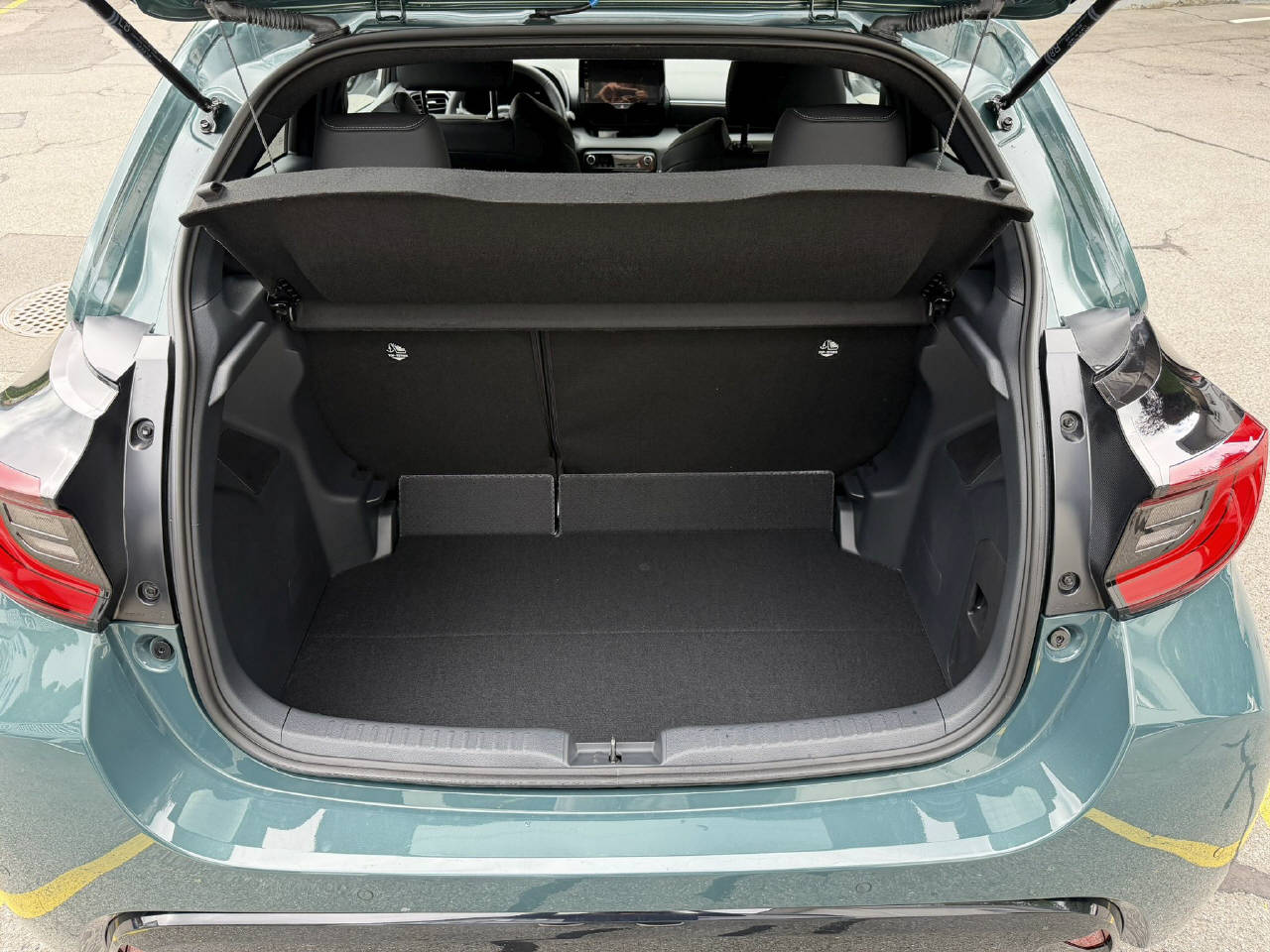 MAZDA 2 1.5 Hybrid Homura-image-10