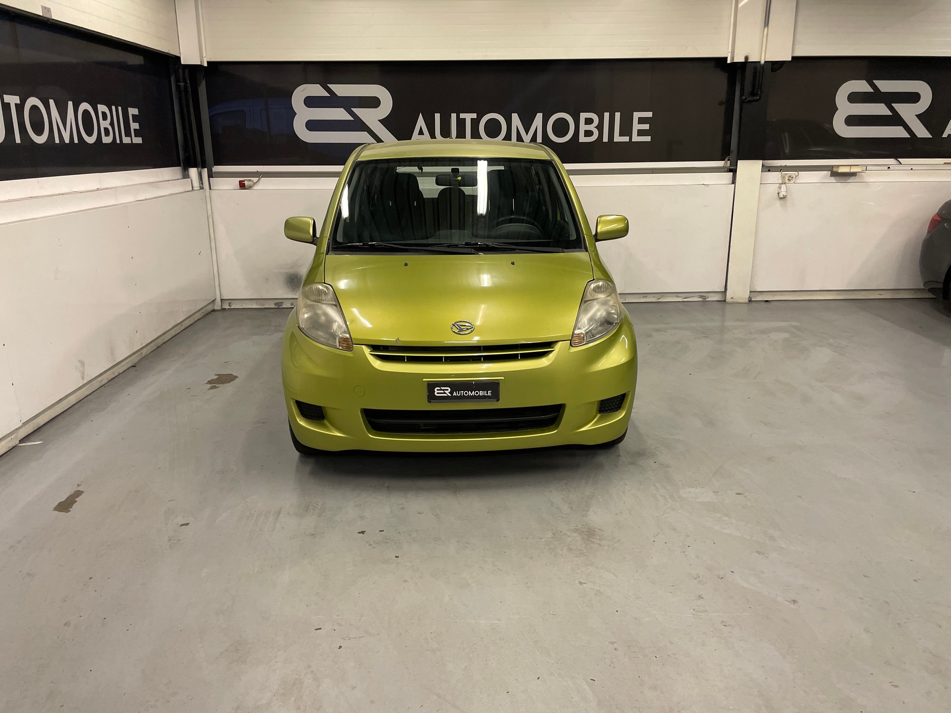 DAIHATSU Sirion 1.3 S Custom 4WD-image-4