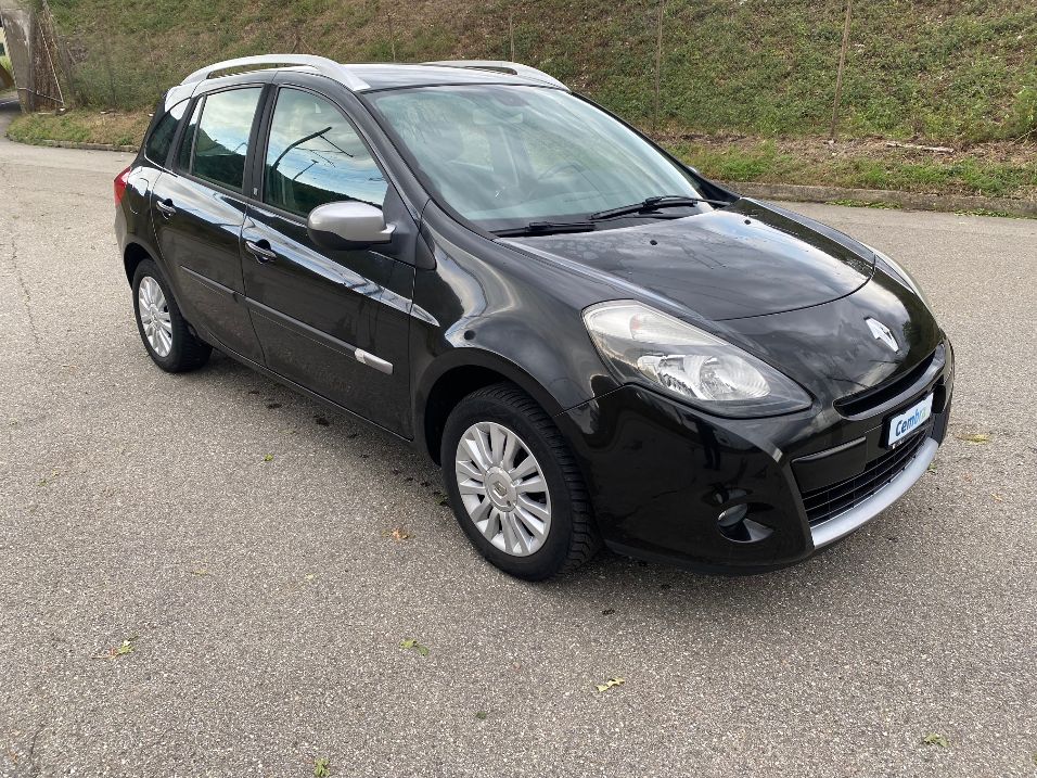 RENAULT Clio Grandtour 1.6 16V Dynamique Automatic-image-0