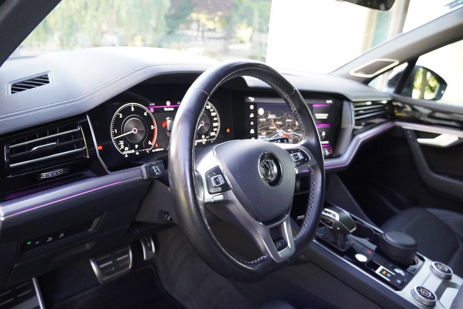 VW Touareg 3.0 TDI R Line Tiptronic-image-7