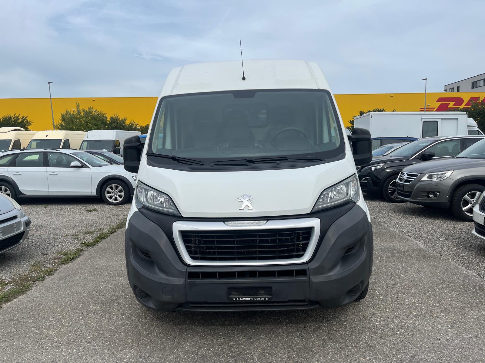 PEUGEOT Boxer 2.2 HDI 333 Allure L2H2-image-2