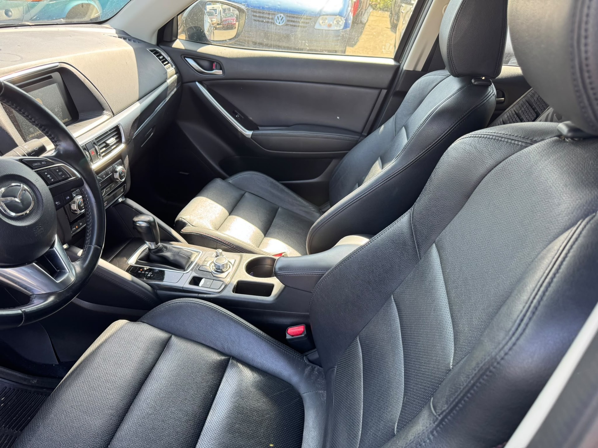 MAZDA CX-5 2.2 D HP Revolution AWD Automatic-image-11