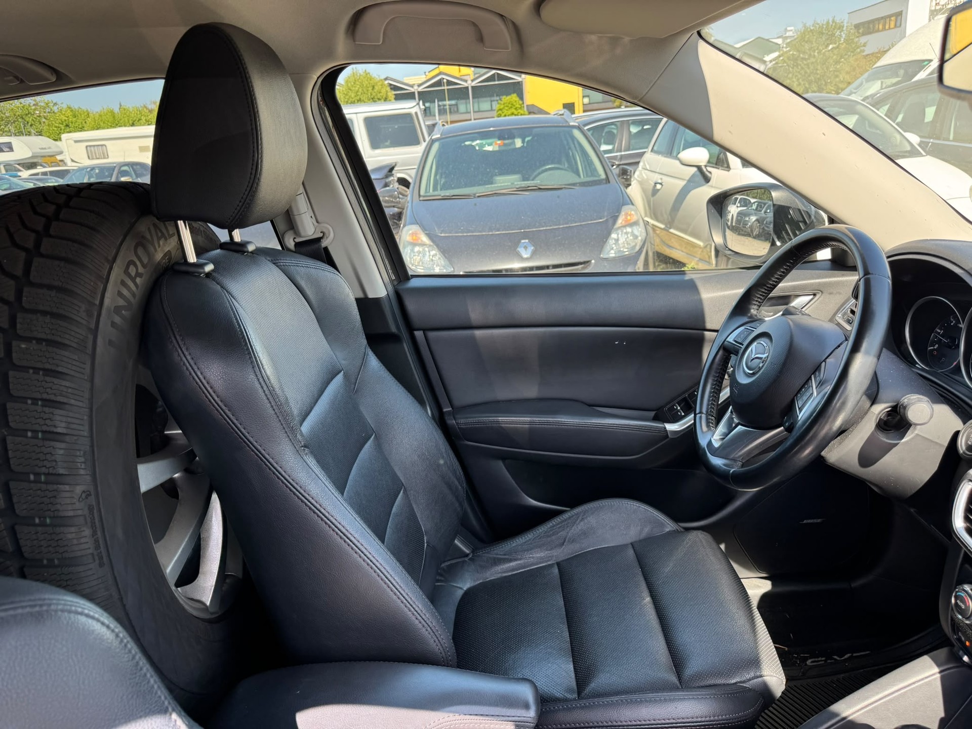 MAZDA CX-5 2.2 D HP Revolution AWD Automatic-image-4