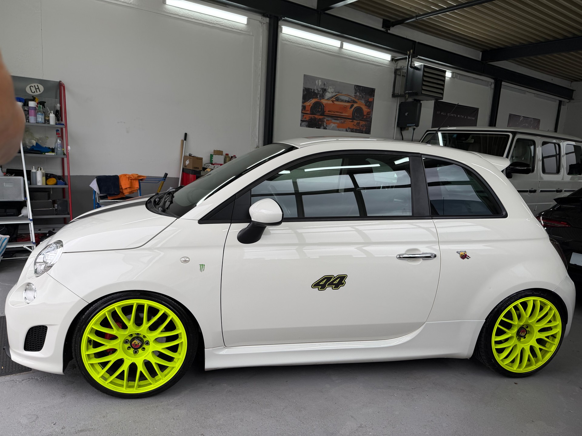 FIAT 500 1.4 16V Turbo Abarth-image-2
