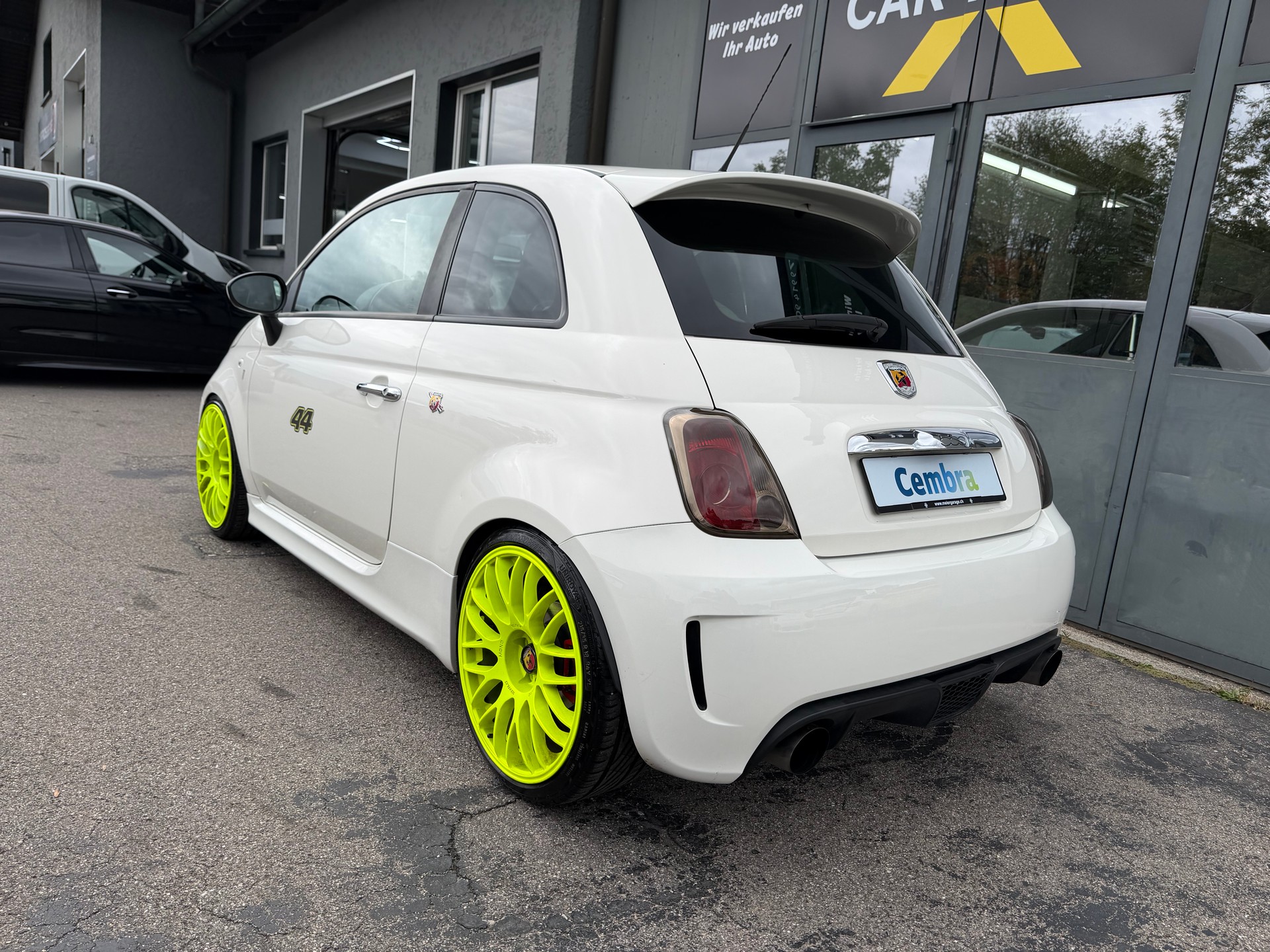 FIAT 500 1.4 16V Turbo Abarth-image-6