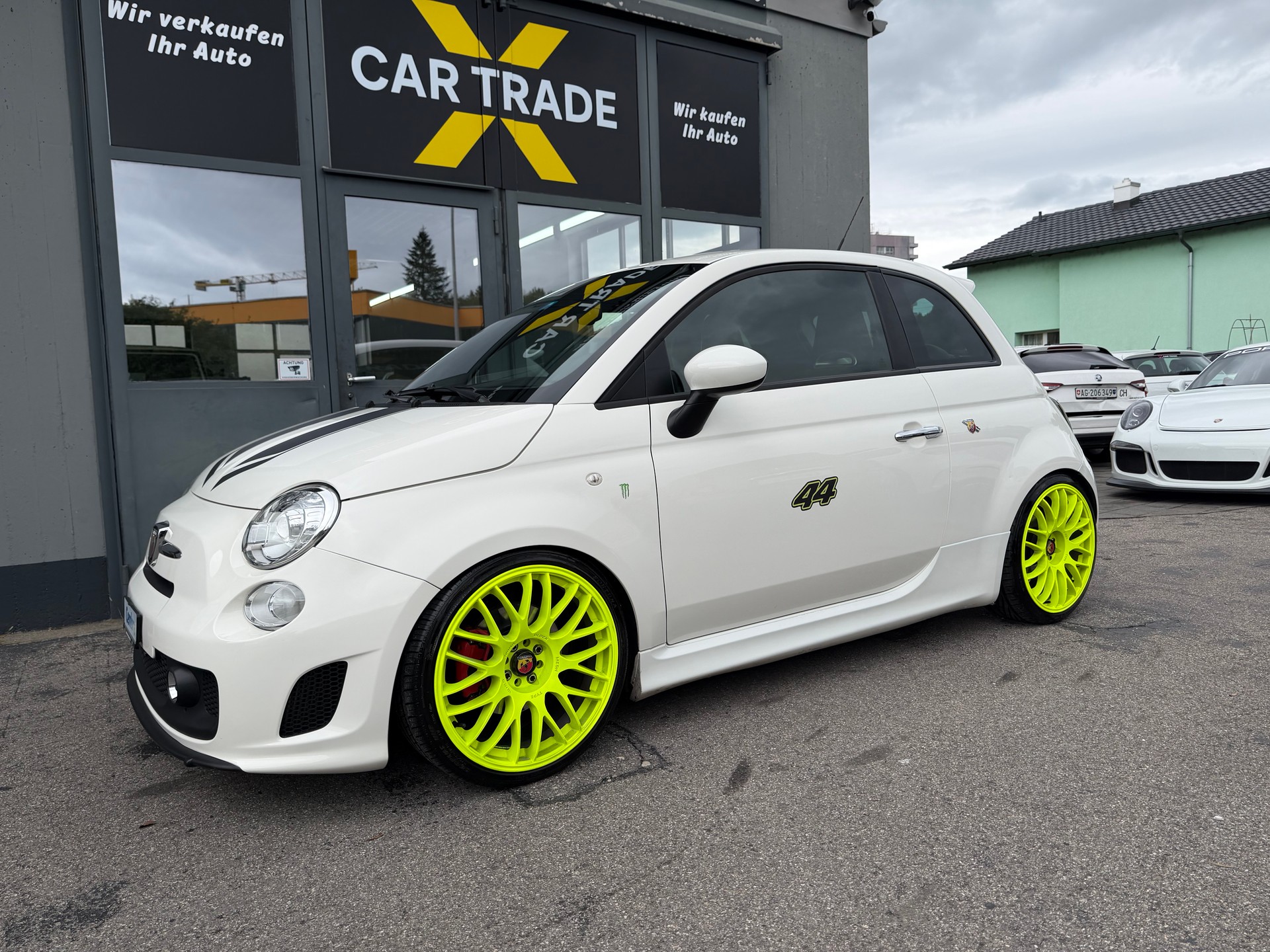 FIAT 500 1.4 16V Turbo Abarth-image-3