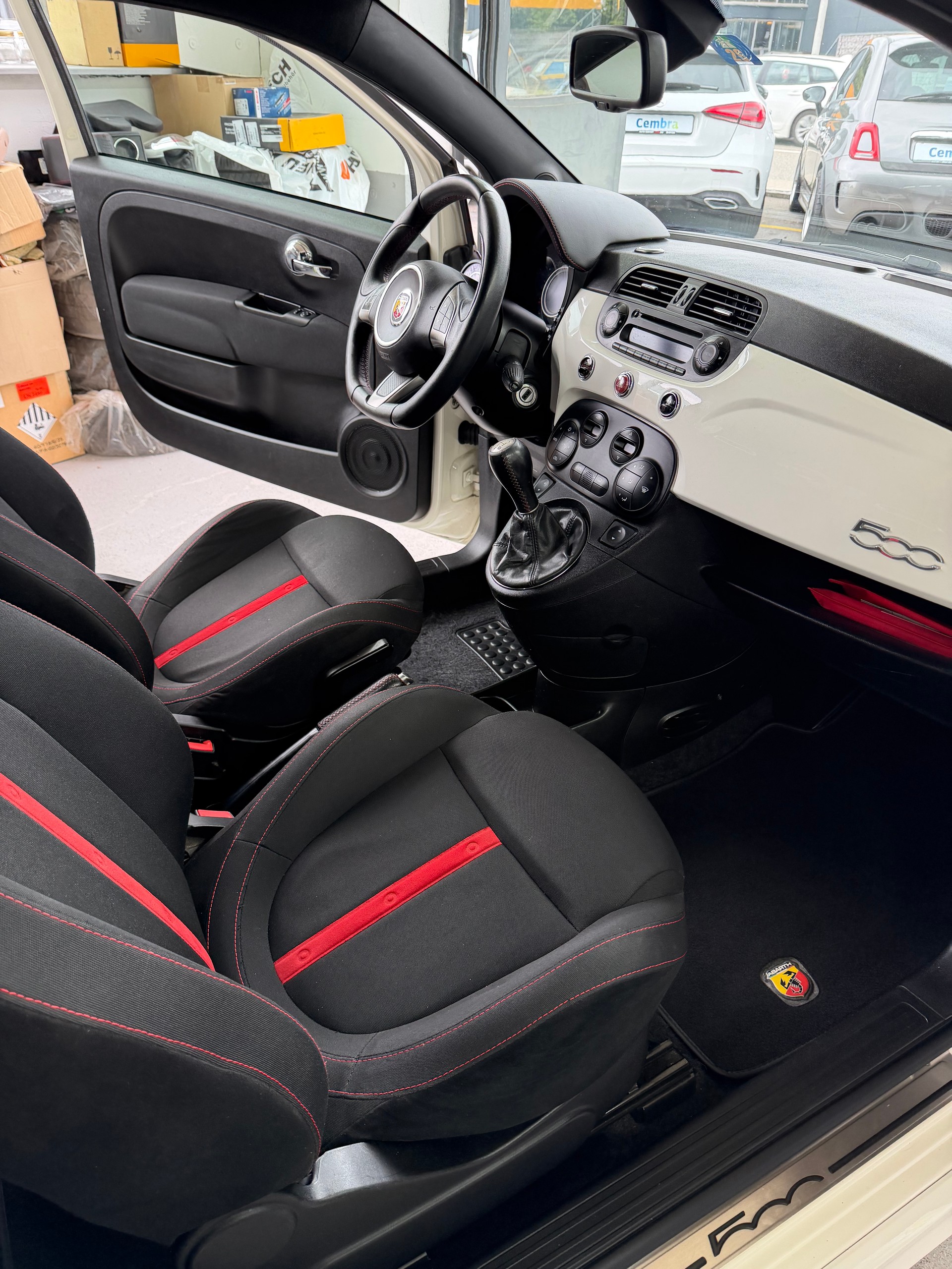 FIAT 500 1.4 16V Turbo Abarth-image-9