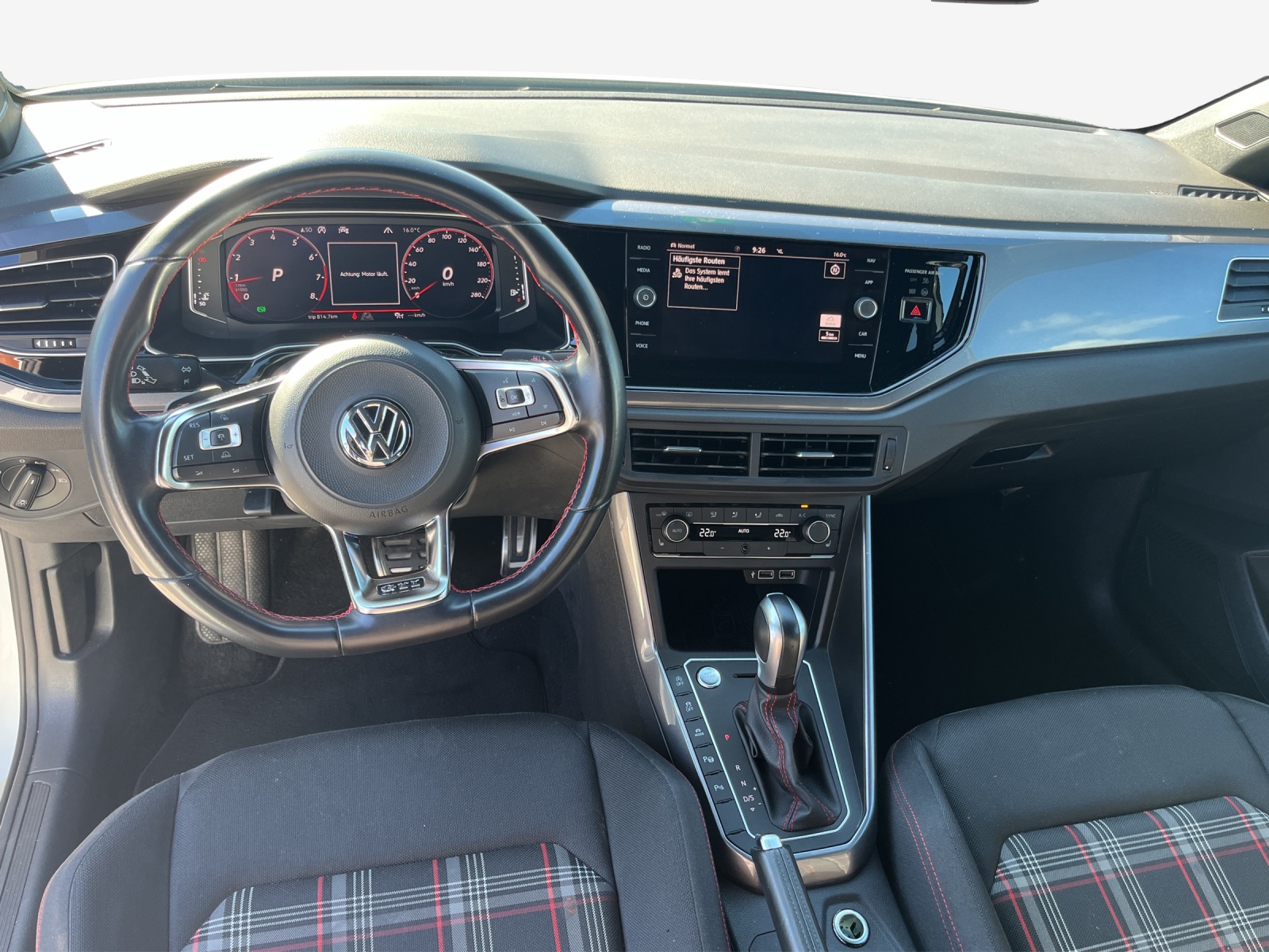 VW Polo 2.0 TSI GTI DSG-image-7