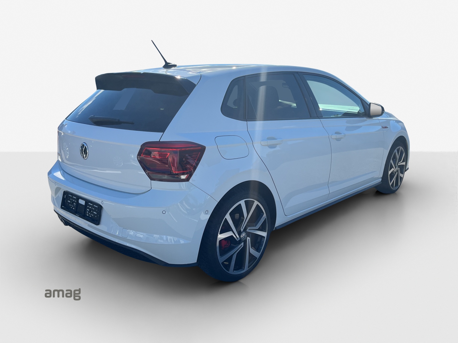 VW Polo 2.0 TSI GTI DSG-image-4
