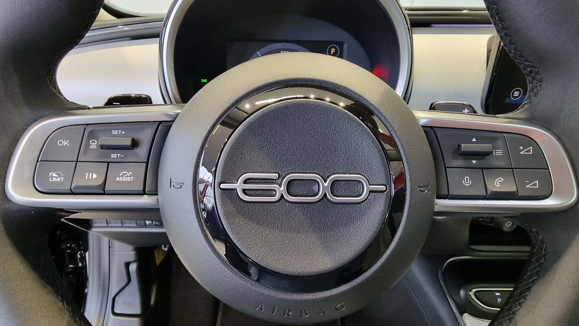 FIAT 600 1.2 Hybrid 145 La Prima-image-6