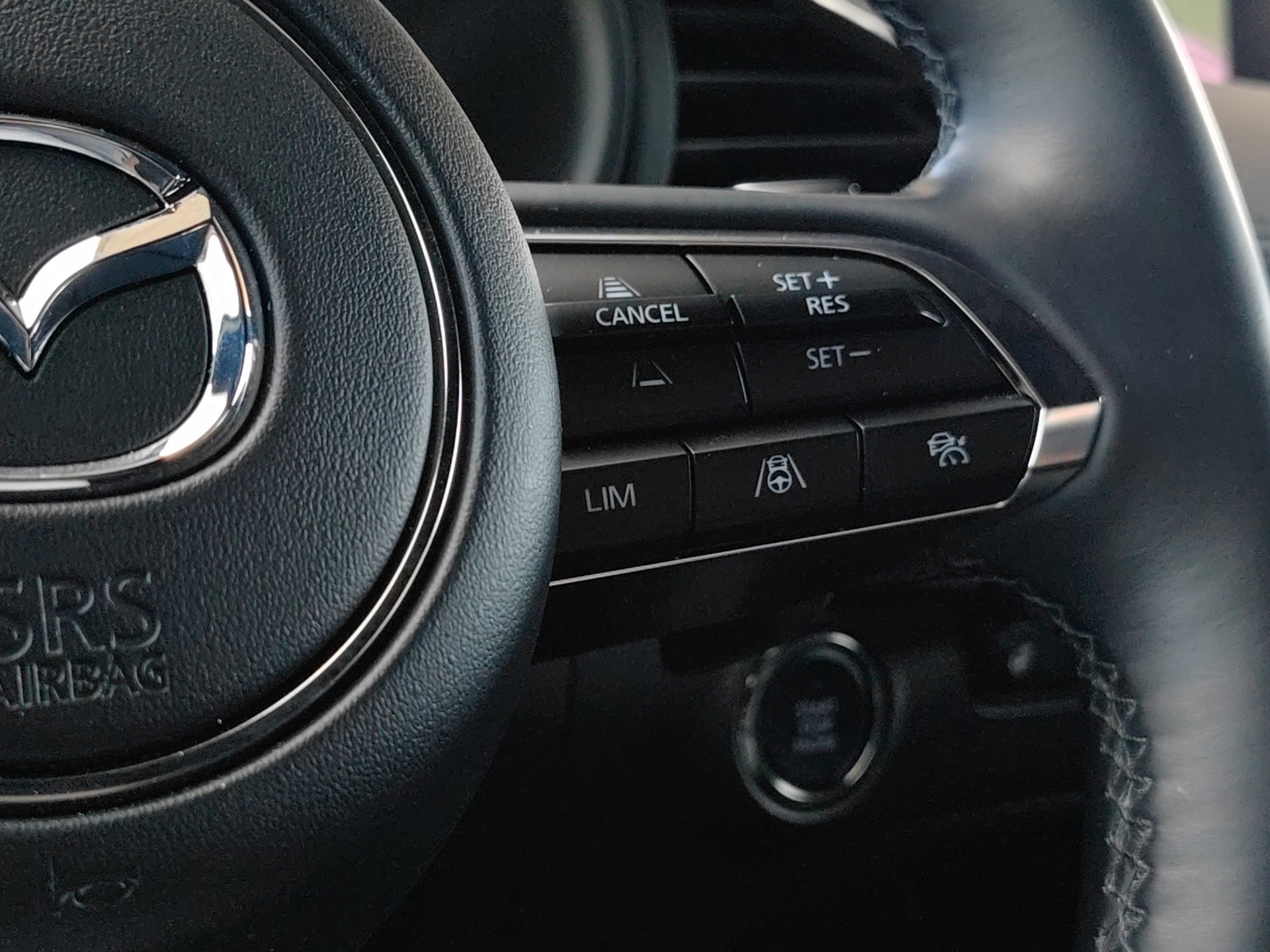 MAZDA 3 Hatchback SKYACTIV-X M Hybrid 186 AWD Exclusive L. Automat-image-24