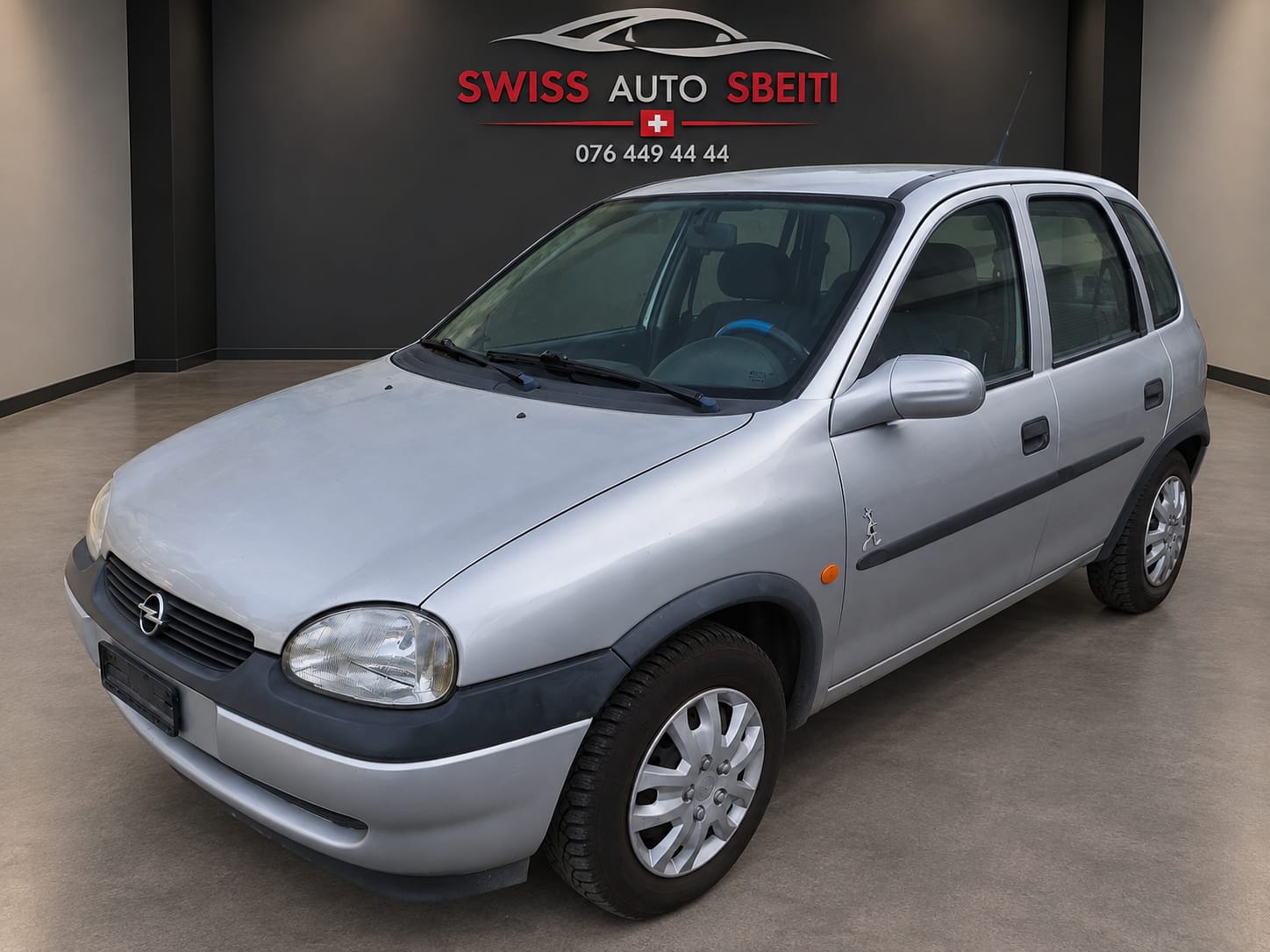 OPEL Corsa 1.2 16V Top-image-1