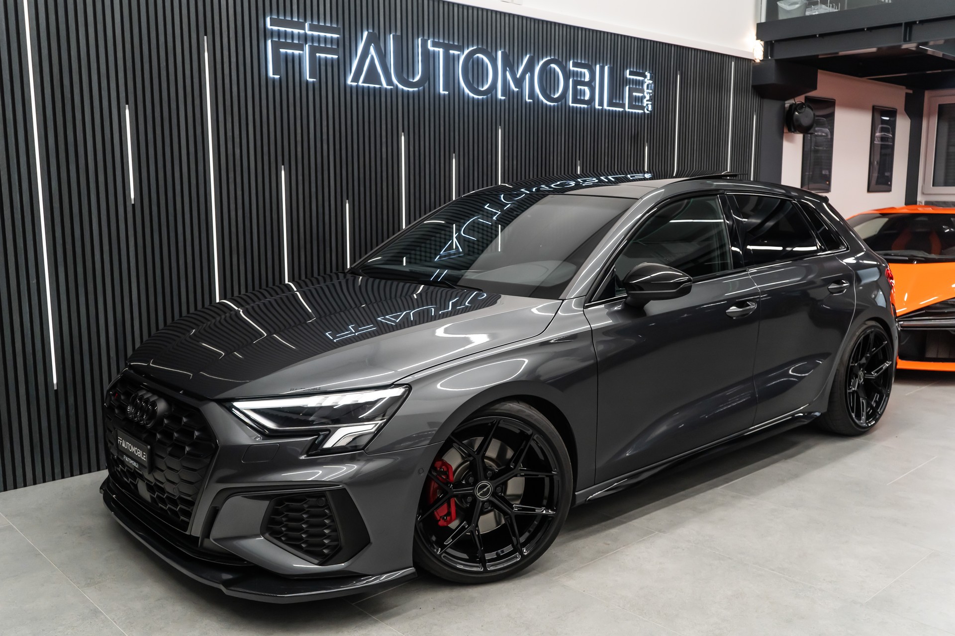 AUDI S3 Sportback 2.0 TFSI QUATTRO S-TRONIC / SEHR SCHÖNE OPTIK-image-1