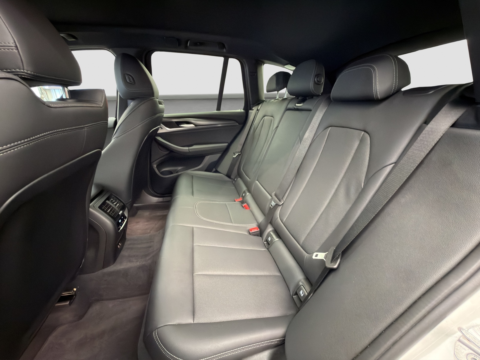 BMW X3 xDrive 48V 20d Pure M Sport - Anhängerkupplung - Head-up-Display-image-10