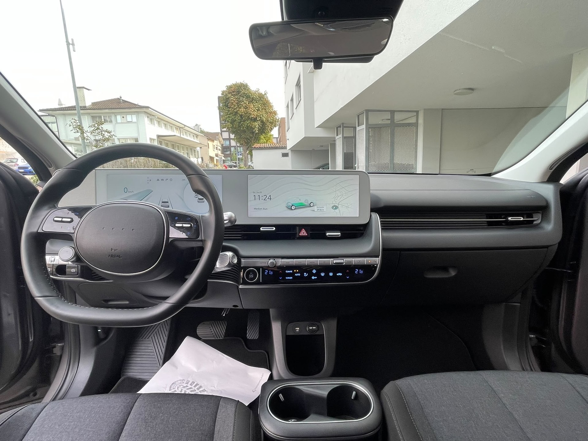 HYUNDAI Ioniq 5 72kWh Origo 4WD SOH 100% WLTP 460Km AHK 1600 KG Werksgarantie-image-11