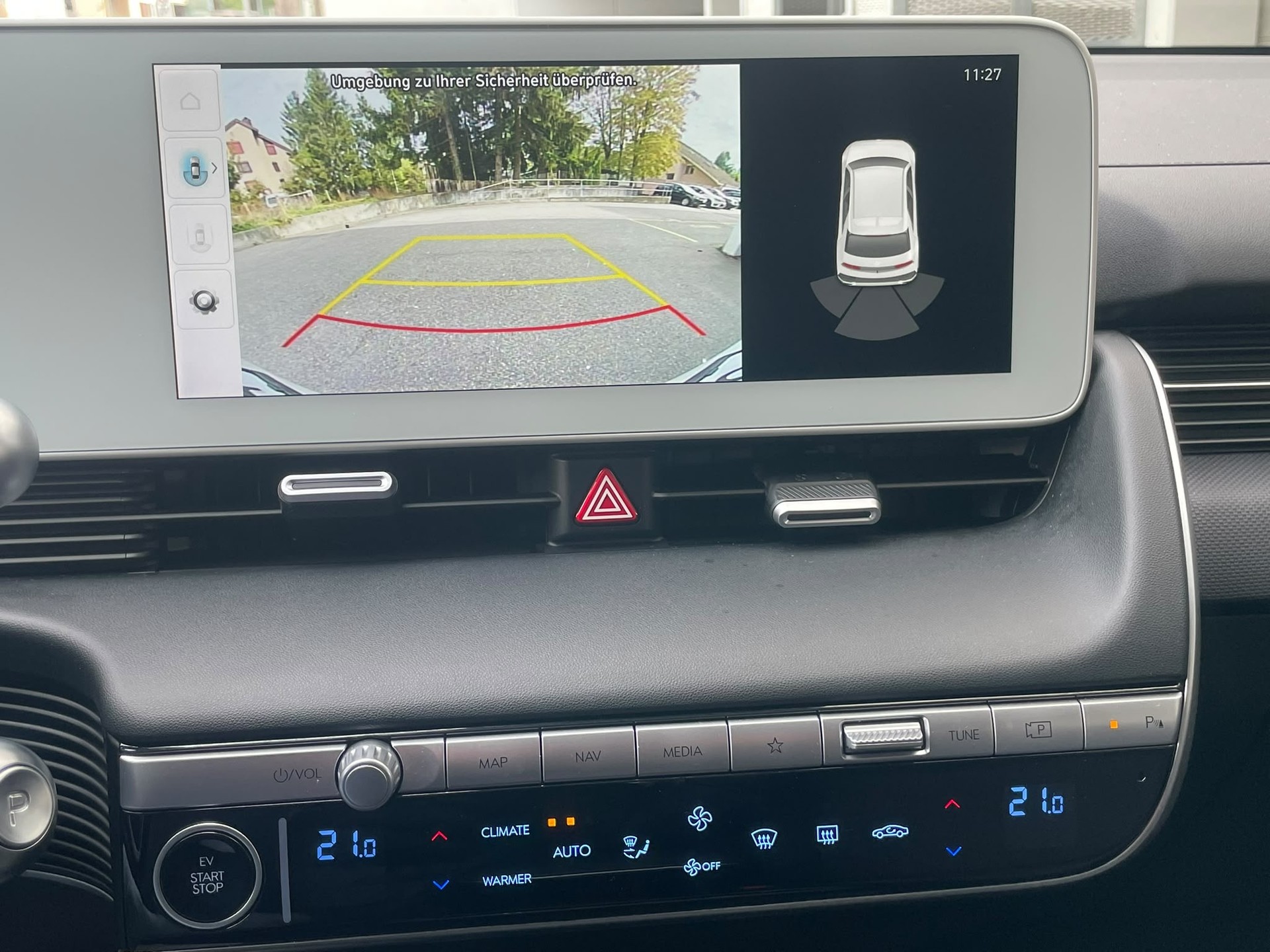 HYUNDAI Ioniq 5 72kWh Origo 4WD SOH 100% WLTP 460Km AHK 1600 KG Werksgarantie-image-9