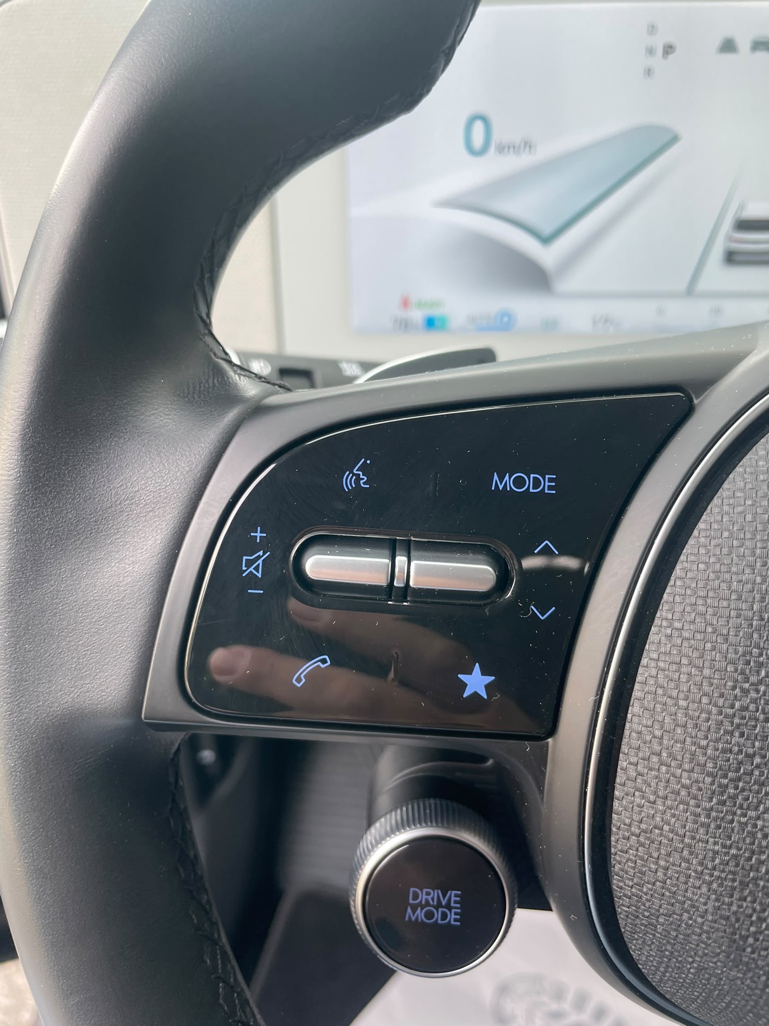 HYUNDAI Ioniq 5 72kWh Origo 4WD SOH 100% WLTP 460Km AHK 1600 KG Werksgarantie-image-10