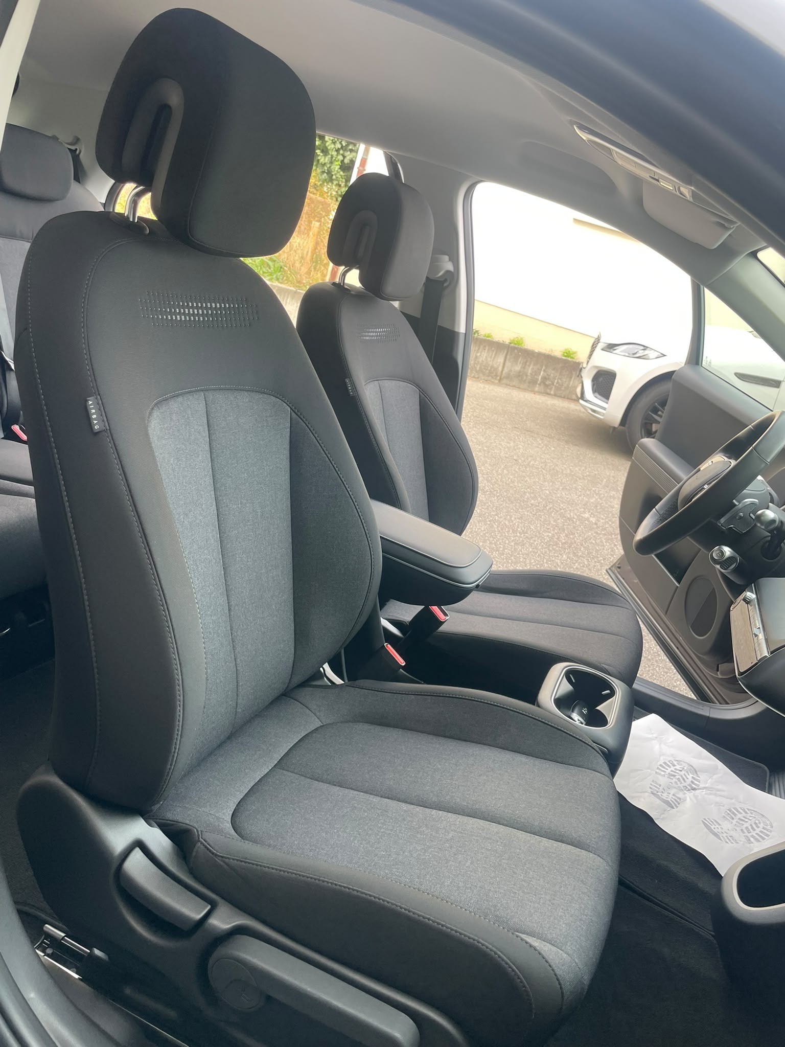 HYUNDAI Ioniq 5 72kWh Origo 4WD SOH 100% WLTP 460Km AHK 1600 KG Werksgarantie-image-13