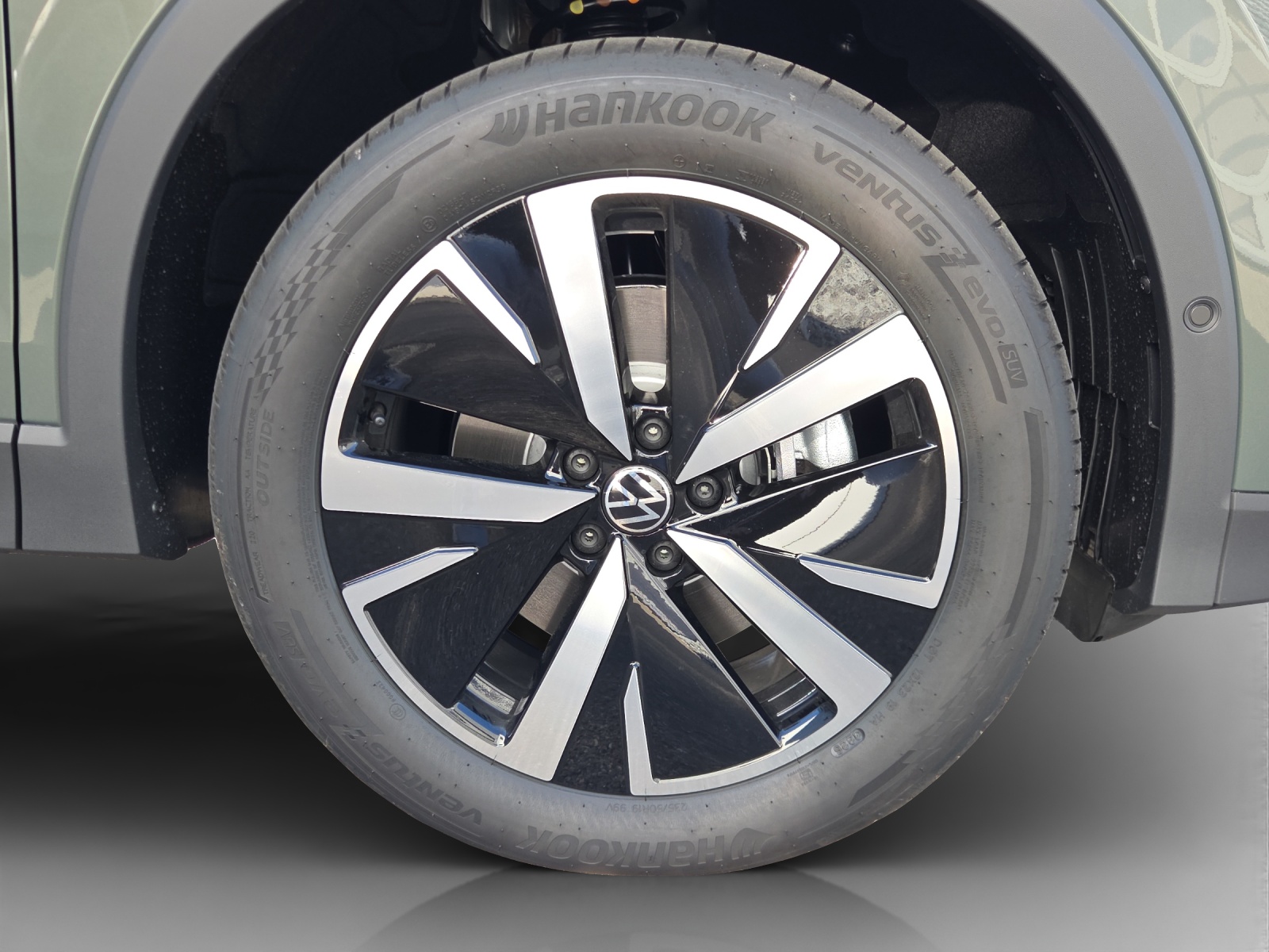 VW Tiguan 2.0 TSI DSG Life 4Motion-image-14
