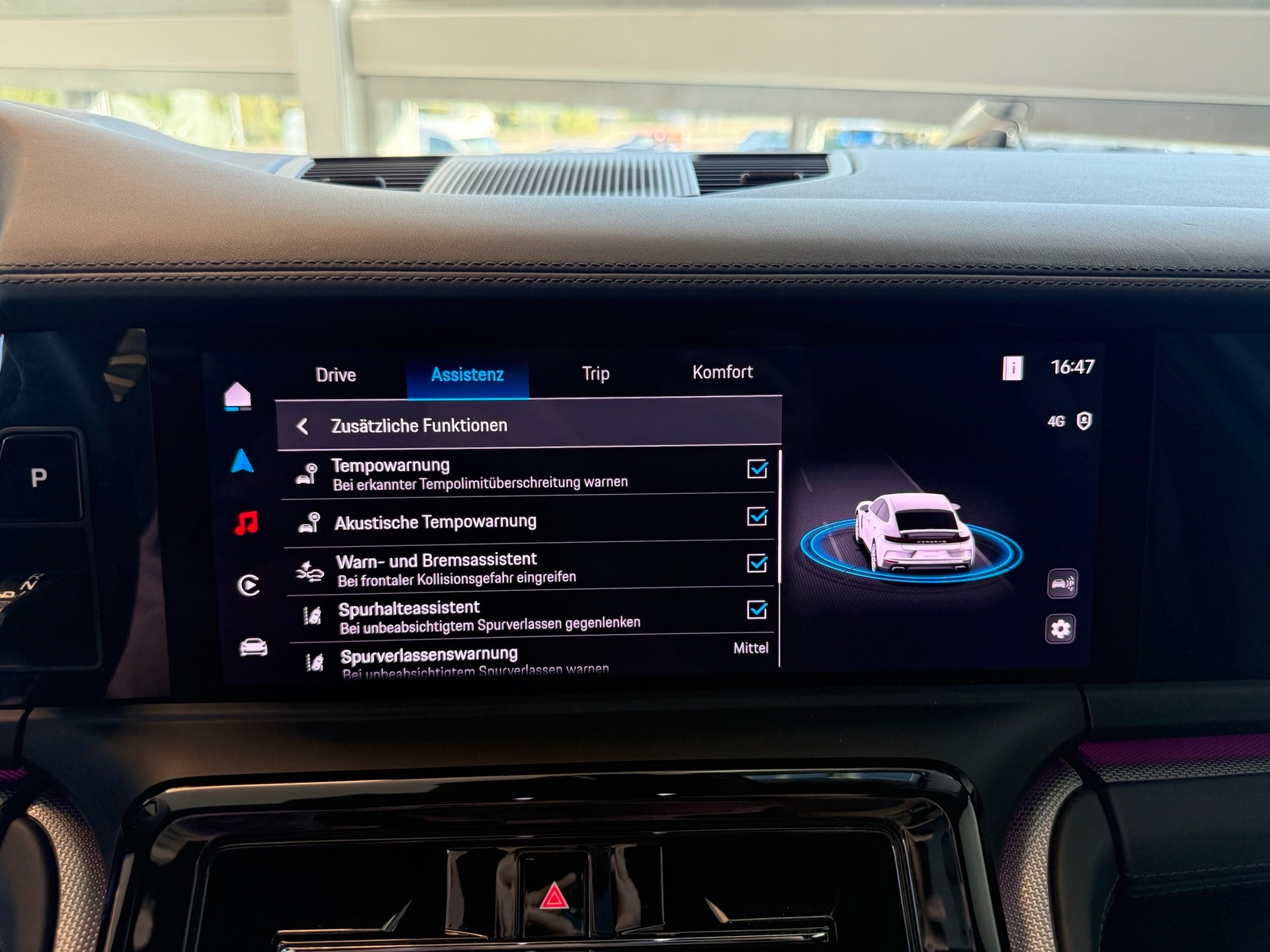 PORSCHE Panamera 4 PDK-image-25