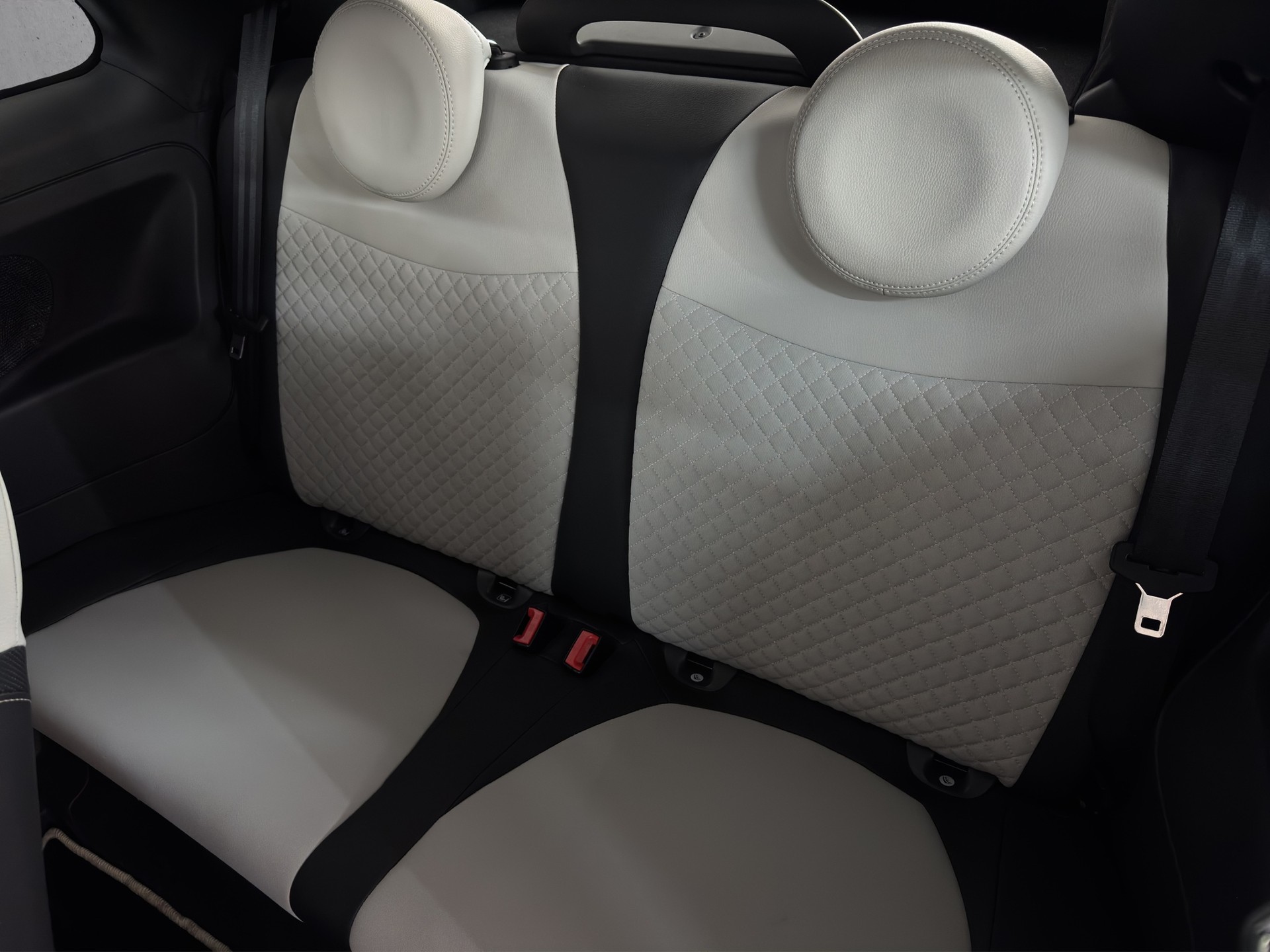 FIAT 500C 1.0 N3 MildHybrid Dolcevita-image-11