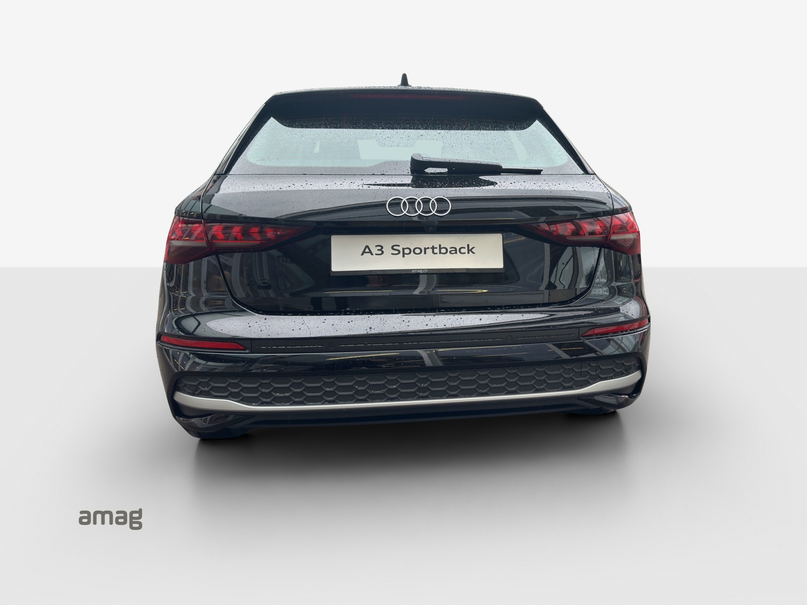 AUDI A3 Sportback TFSI 85 kW Ambition S-tronic-showroom-element-3