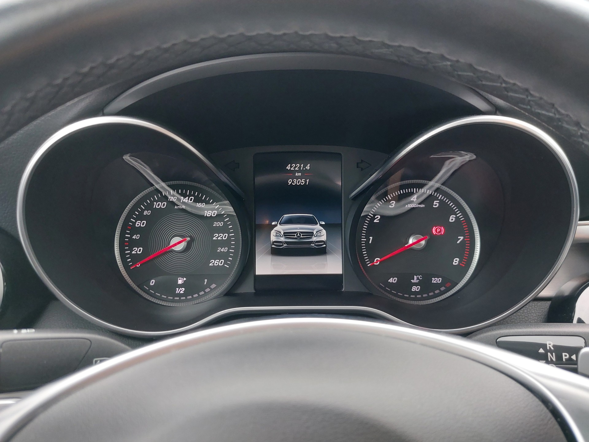 MERCEDES-BENZ C 250 AMG Line 7G-Tronic-image-11