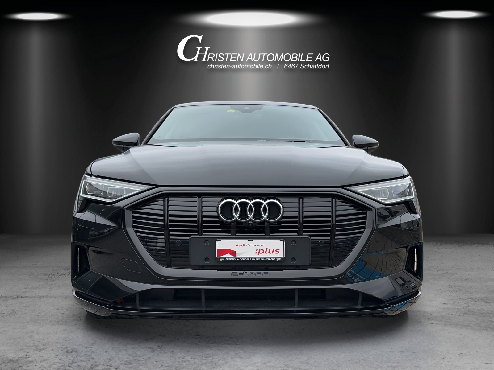AUDI e-tron 55 Advanced quattro-image-2