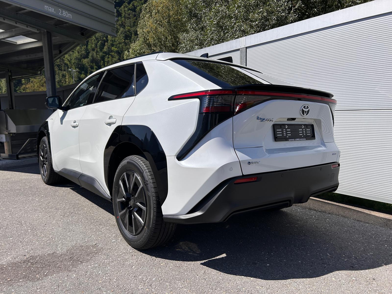 TOYOTA bZ4X Style AWD-image-4