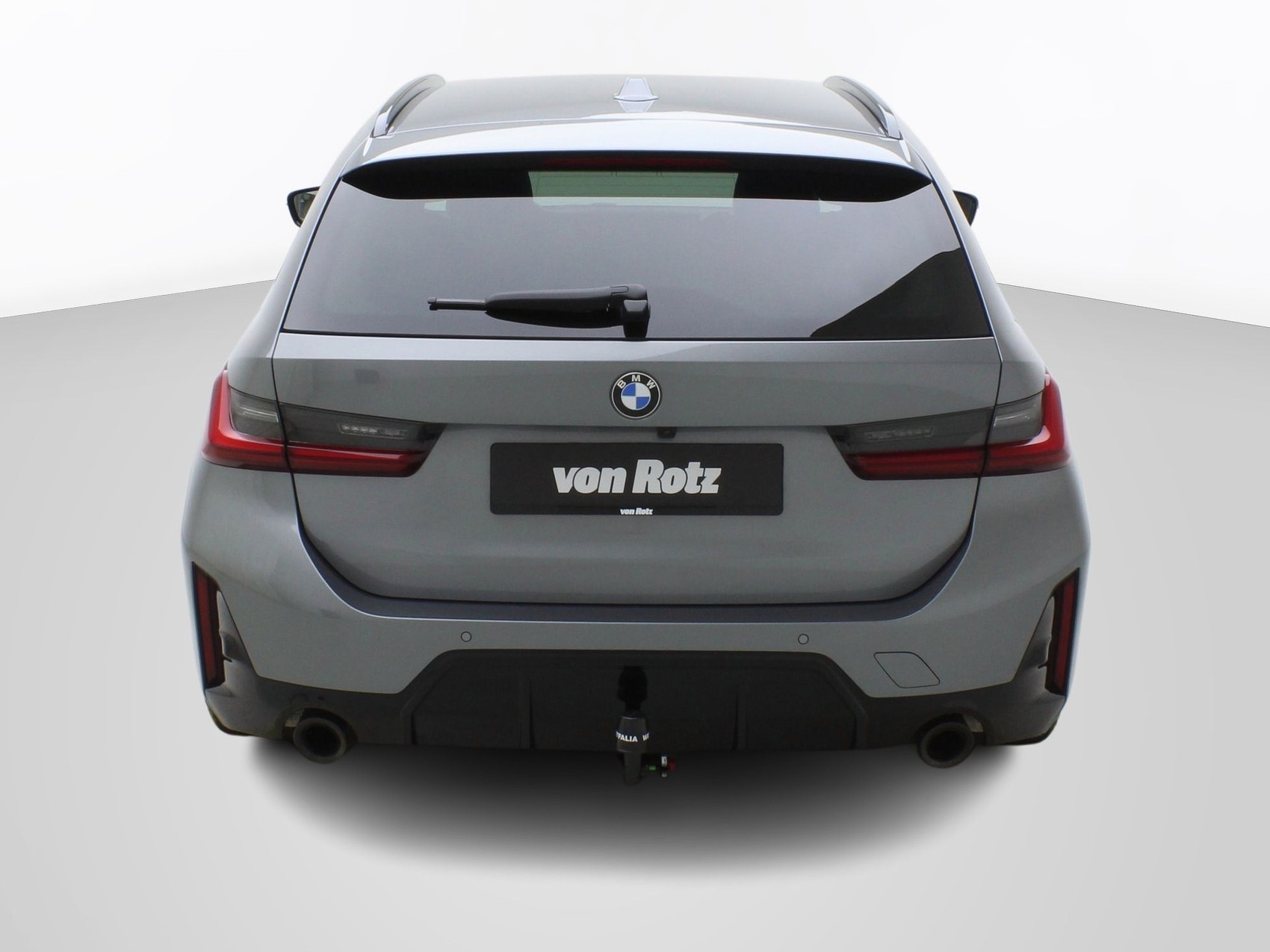 BMW 3er 320d xDrive Touring M Sport-image-3