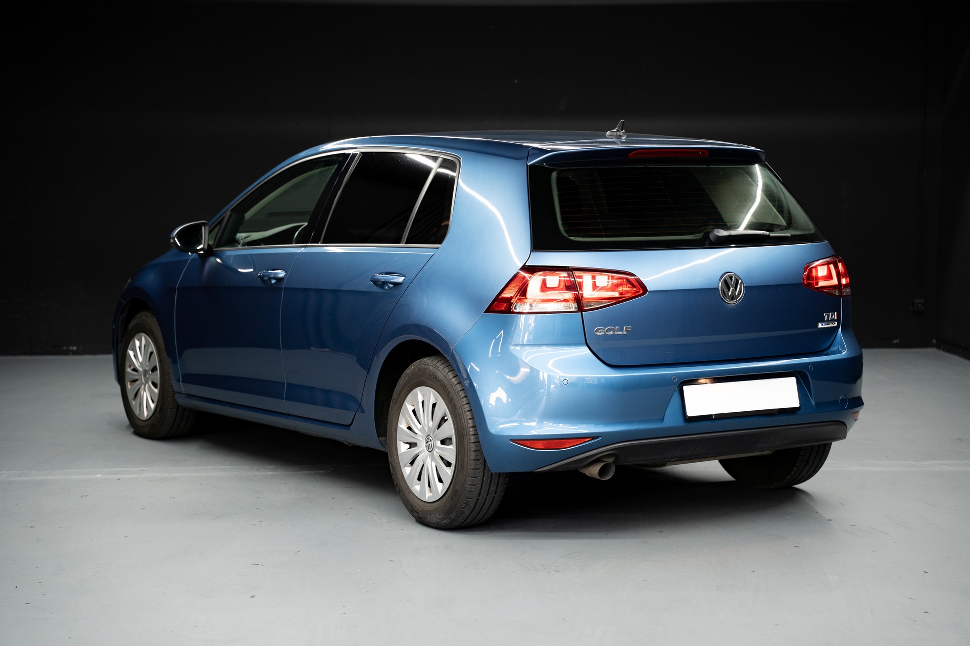 VW Golf 1.6 TDI Trendline-image-5