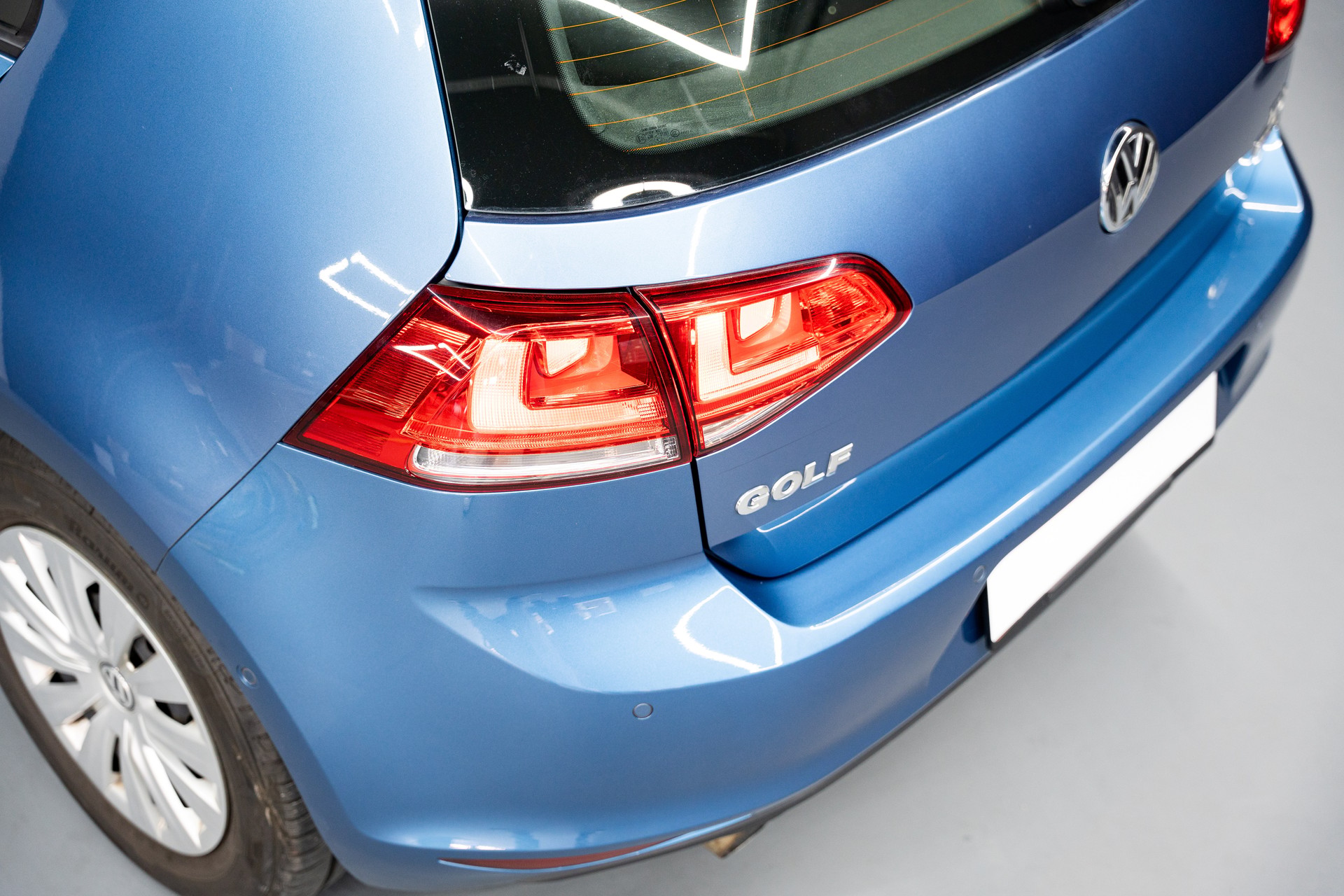 VW Golf 1.6 TDI Trendline-image-7